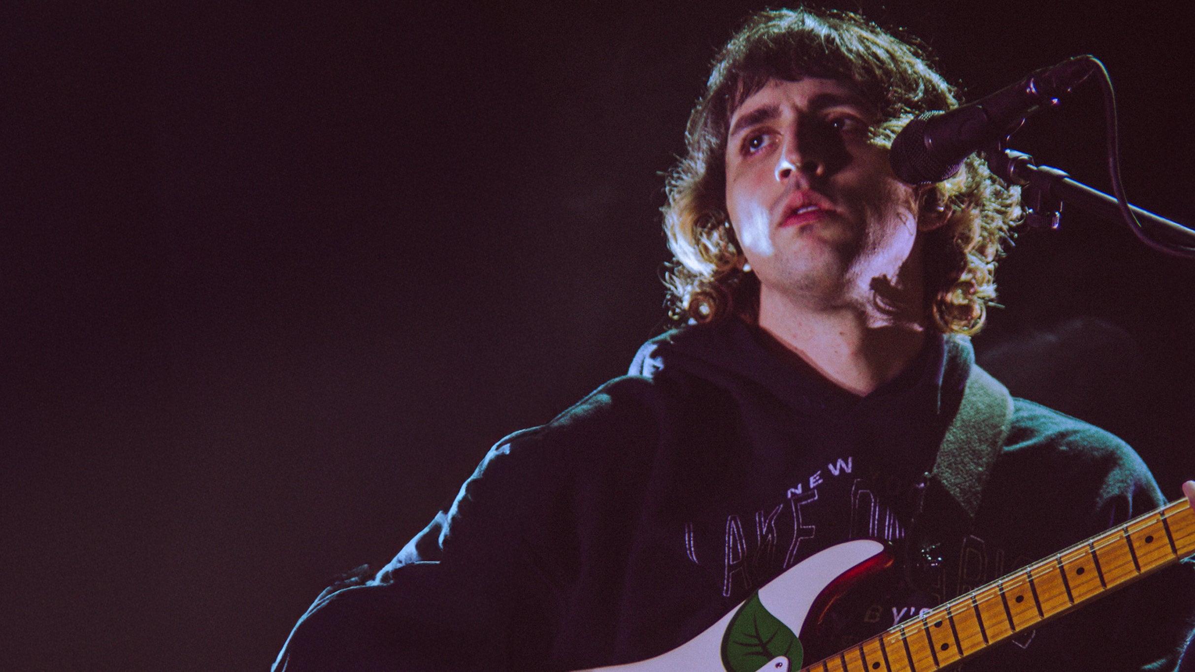 Fondo promocional del evento Porter Robinson