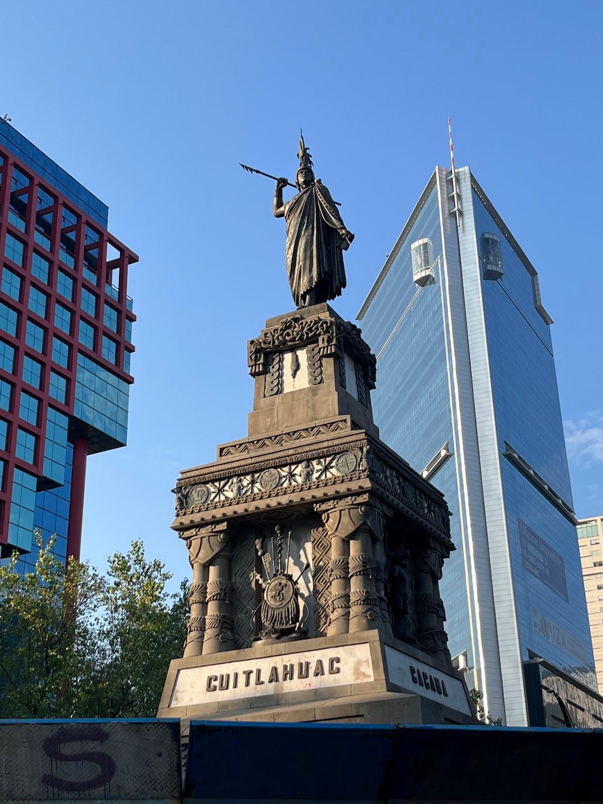 Monumento a Cuitláhuac galería 6