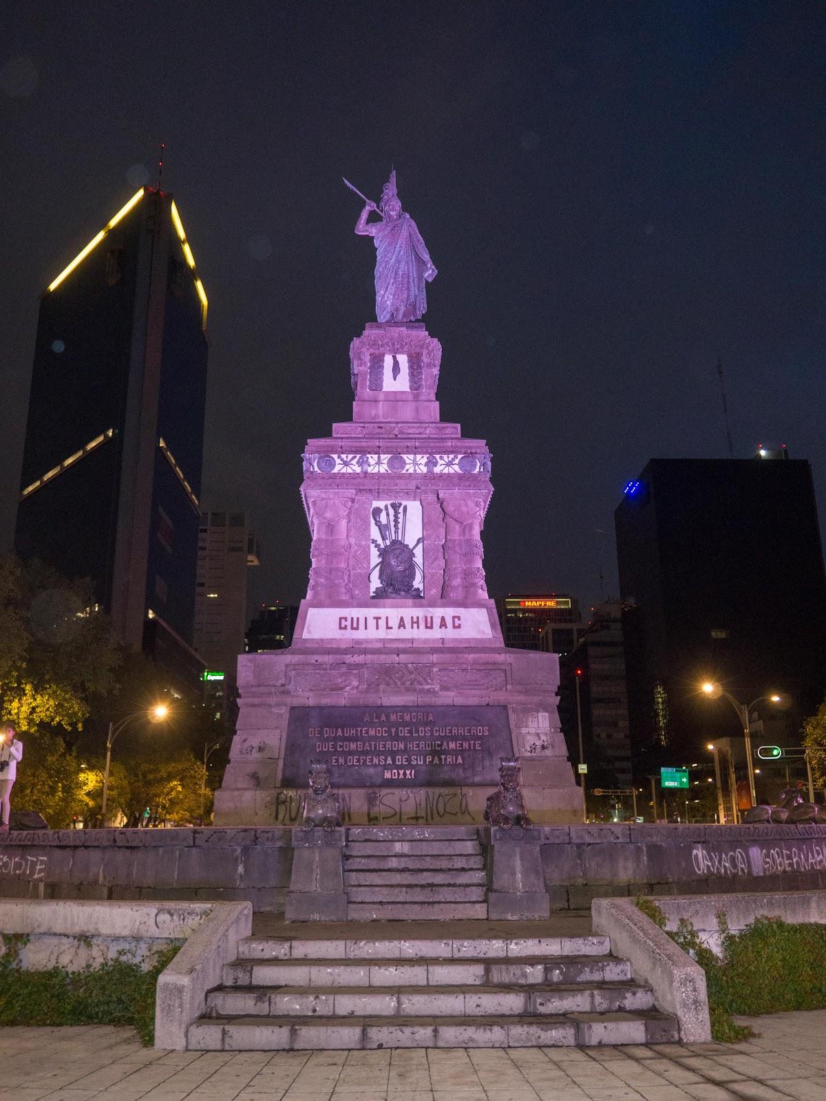 Monumento a Cuitláhuac galería 7