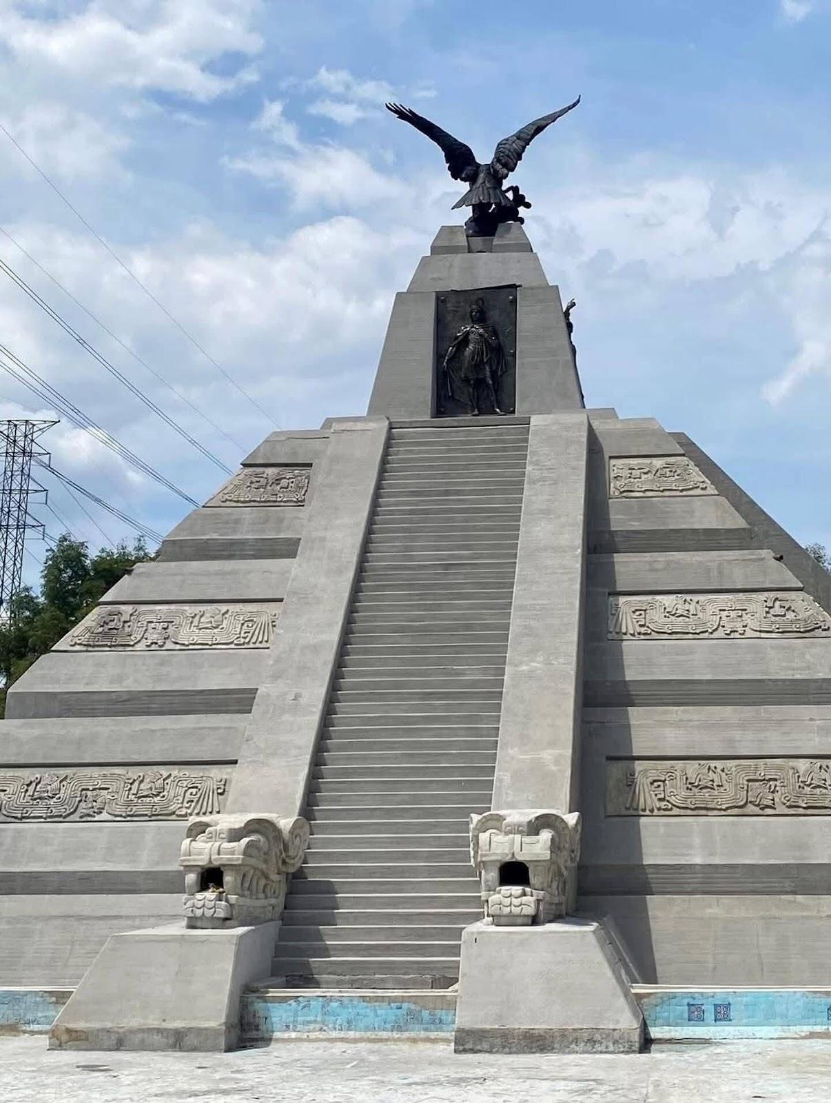 Monumento a la Raza en Ciudad de México