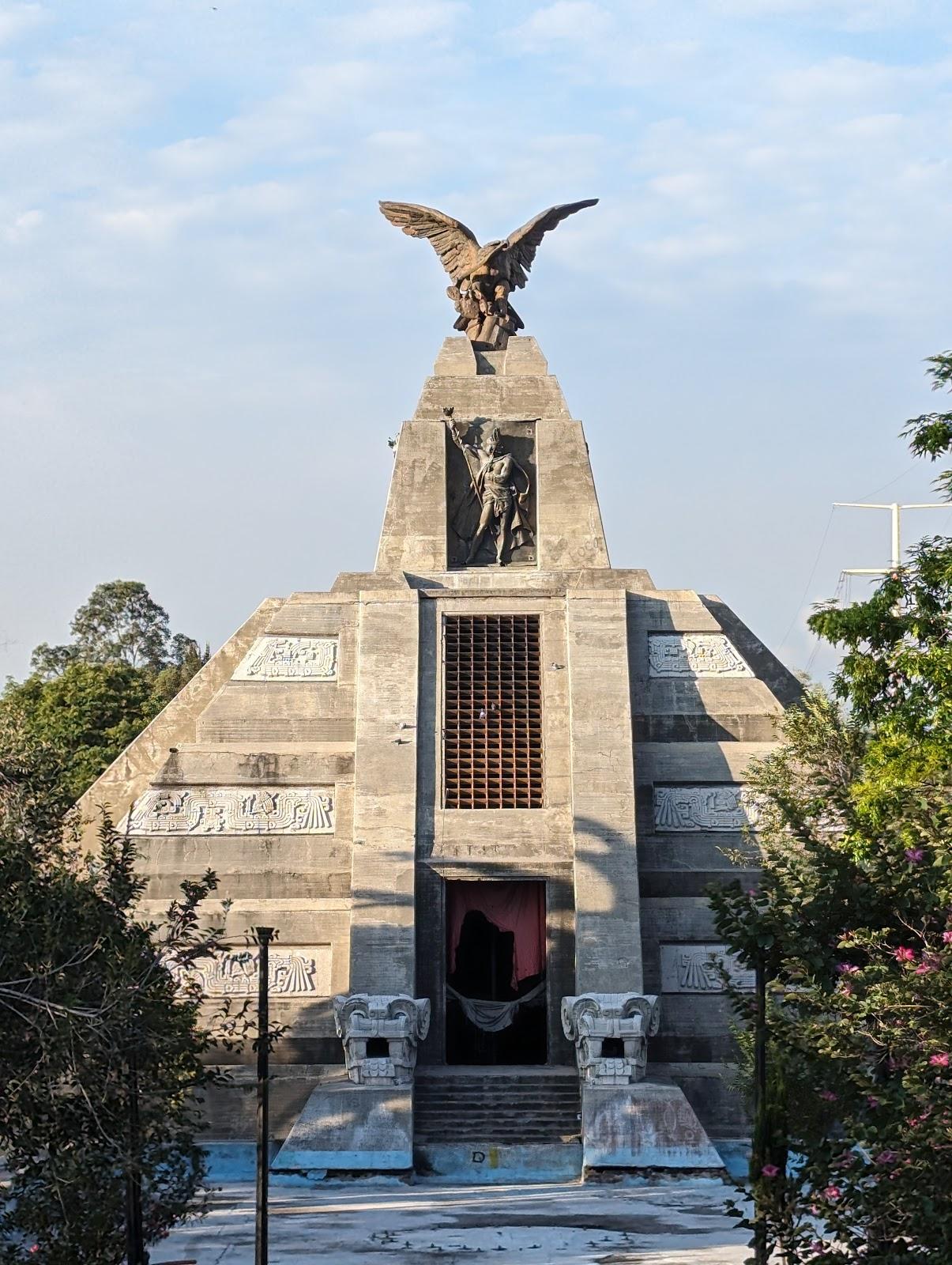 Monumento a la Raza galería 5