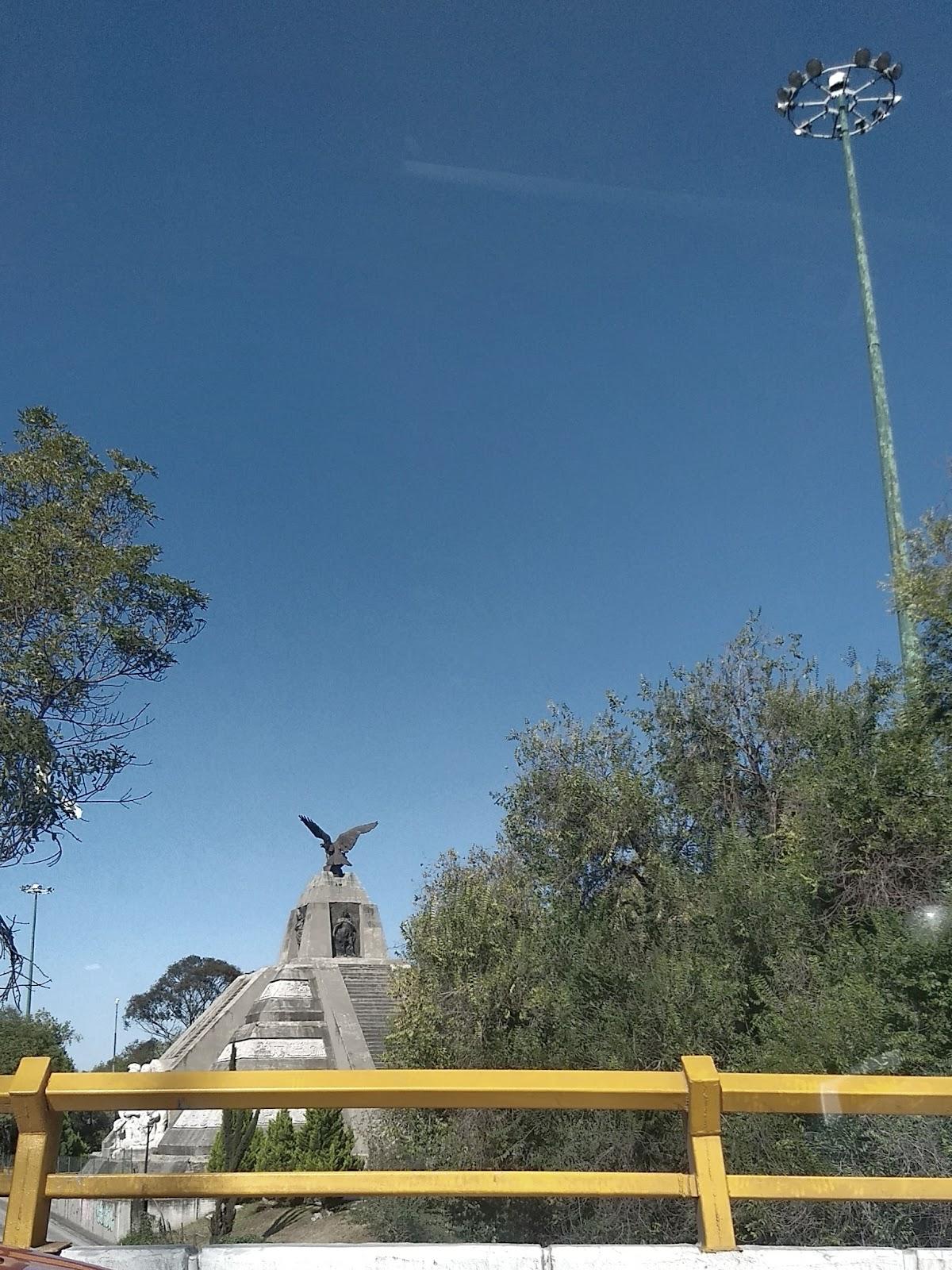 Monumento a la Raza galería 9