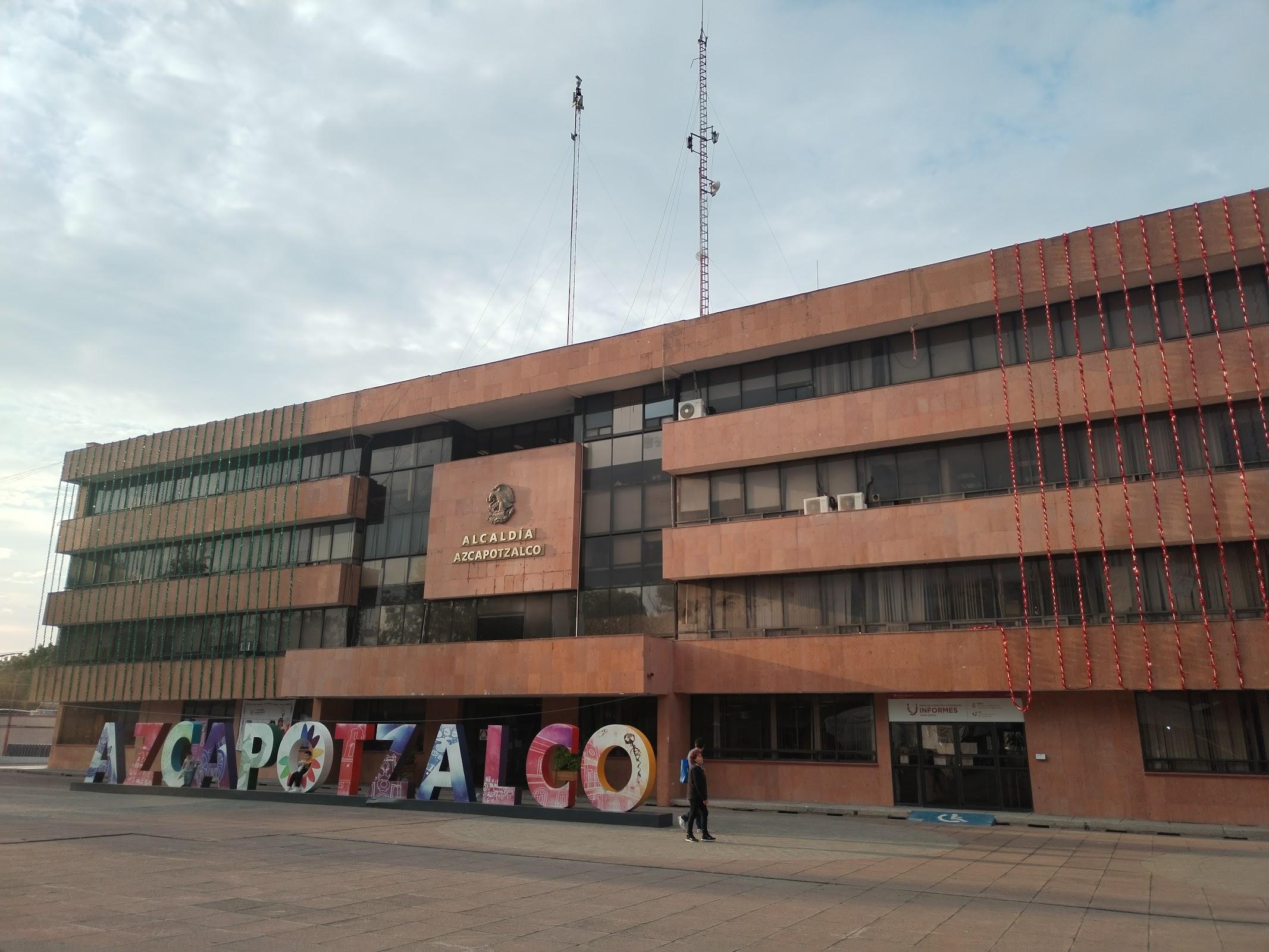 Monumento a Matlakoatl y azcueitl galería 2