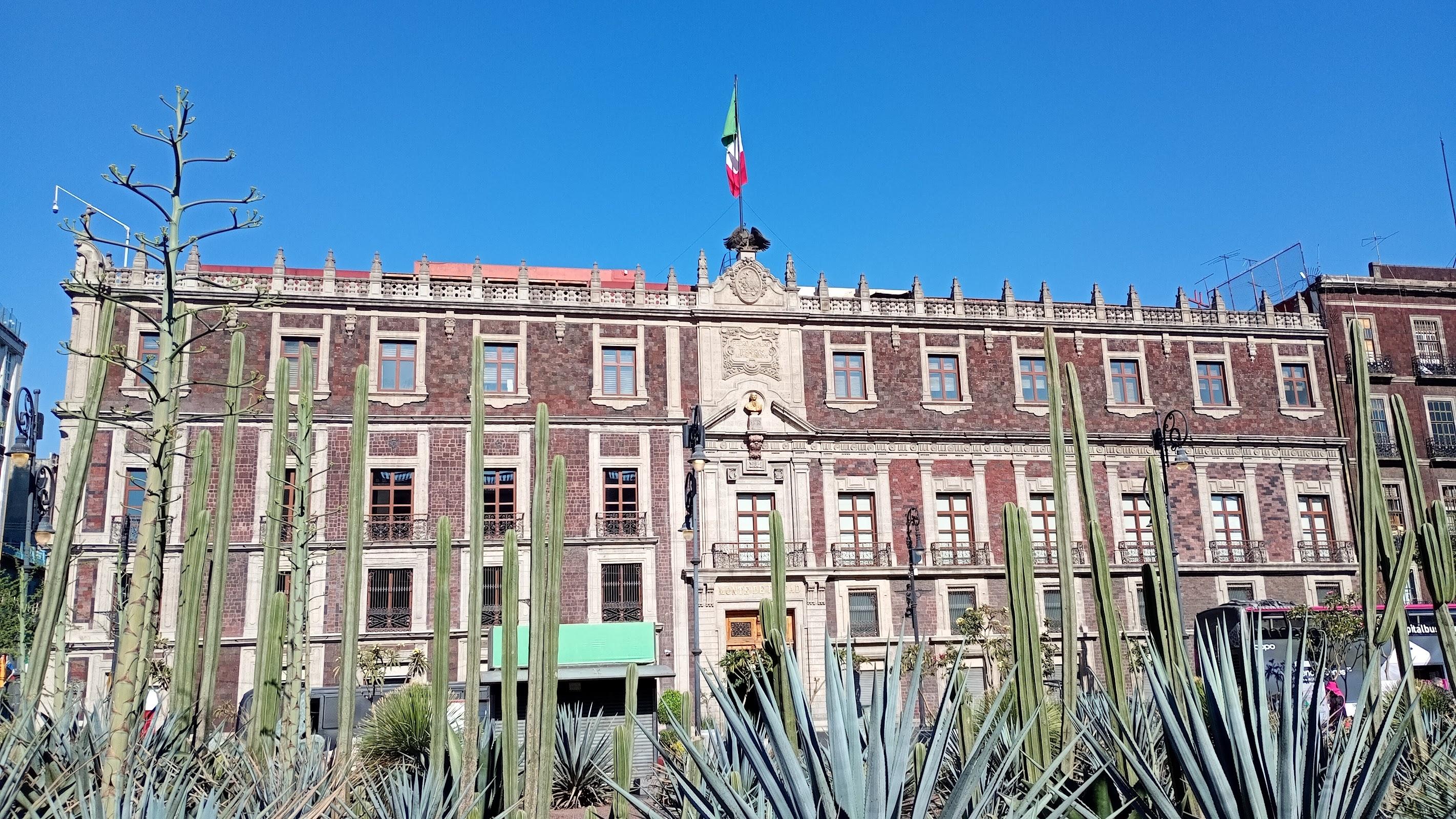 Nacional Monte de Piedad Casa Matriz galería 3