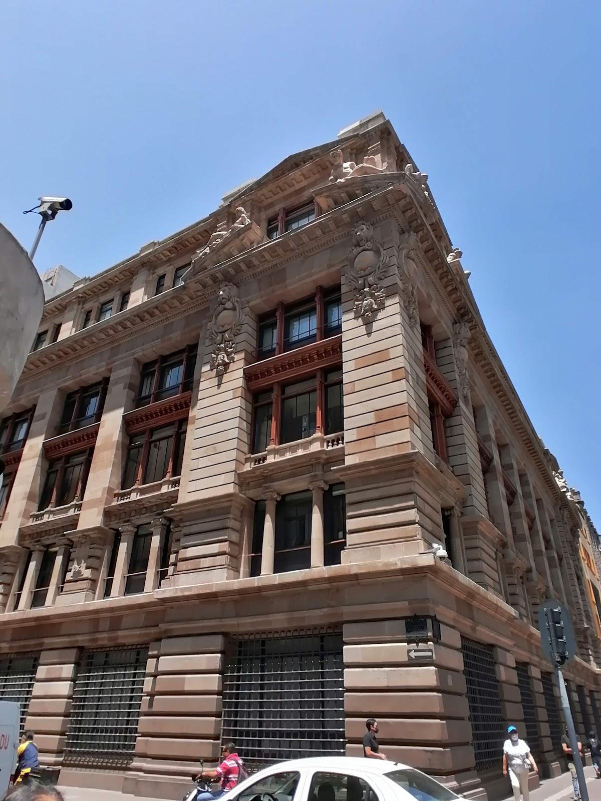 Oficina del Banco de México galería 6