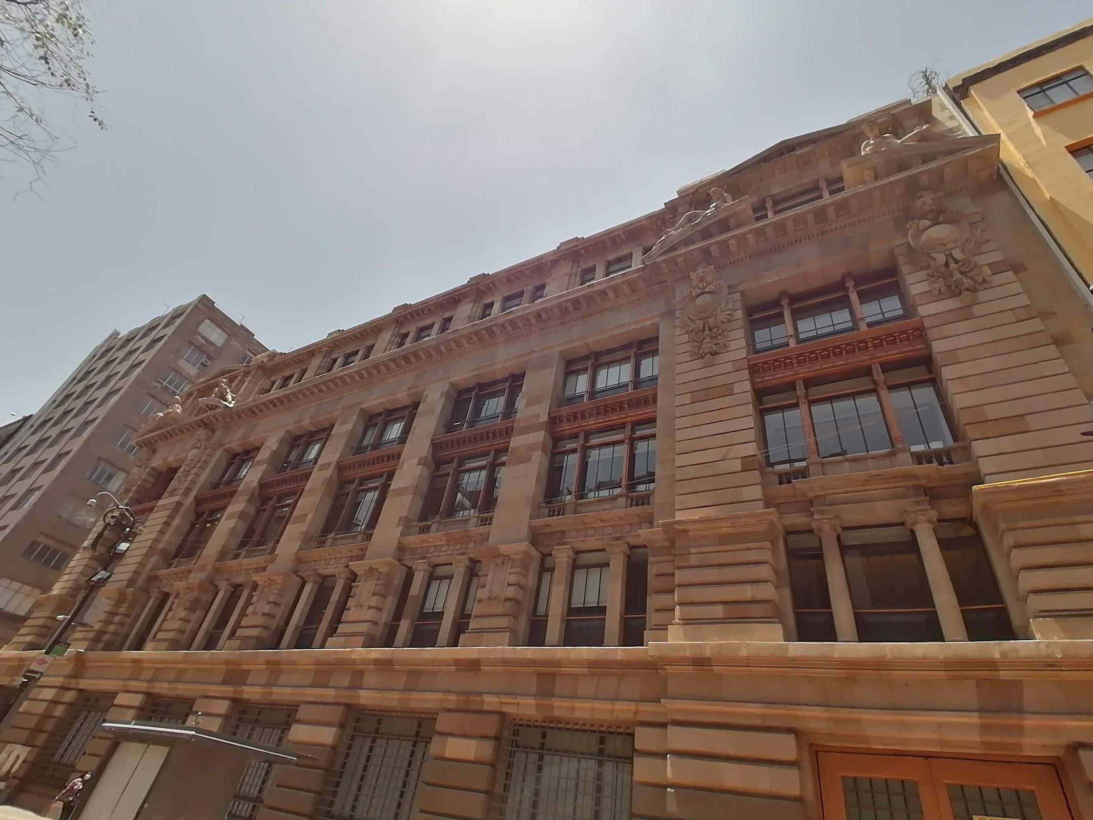 Oficina del Banco de México galería 8