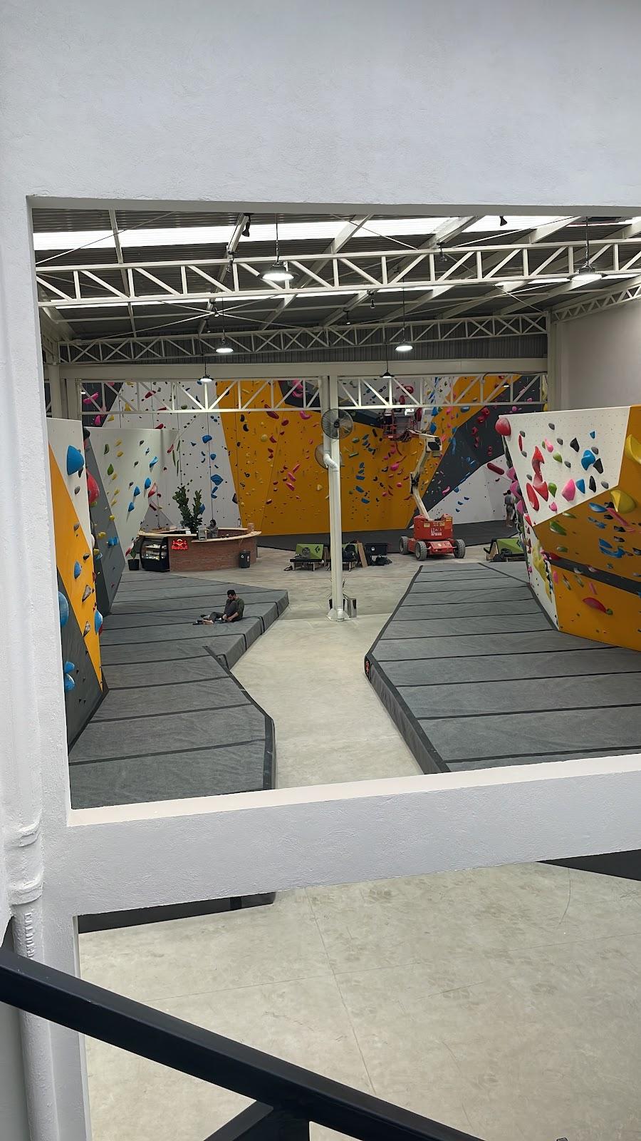 Adamanta Santa Fé - Climbing Gym galería 4