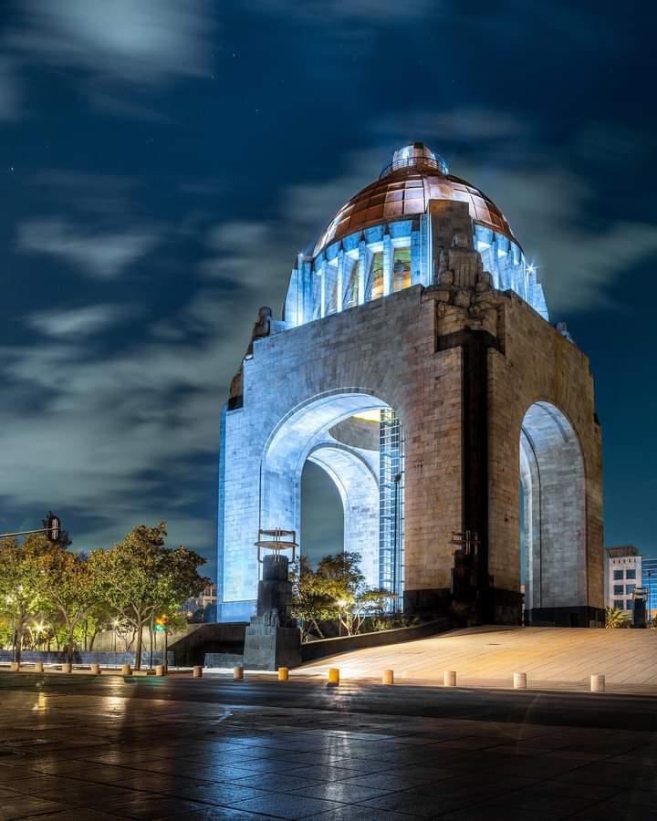 Monumento a la Revolución . galería 3