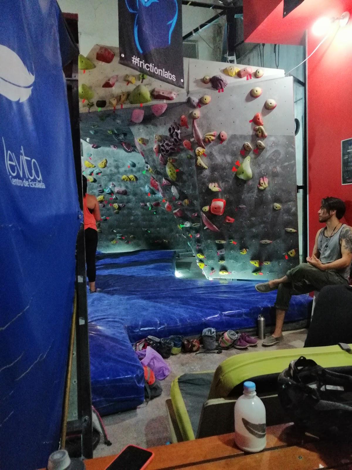 Levita - Centro de Escalada galería 5