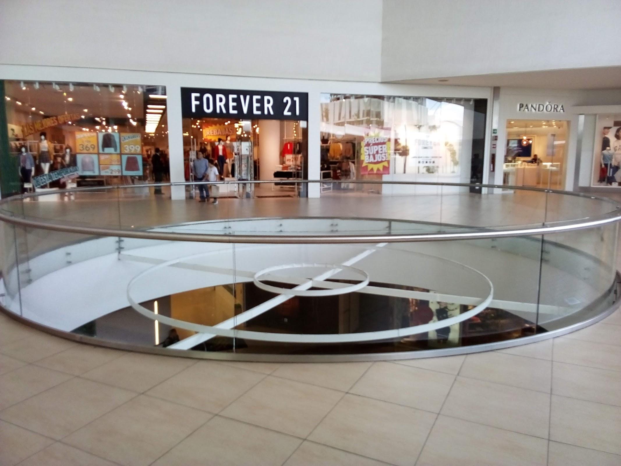 Andares Centro Comercial galería 6