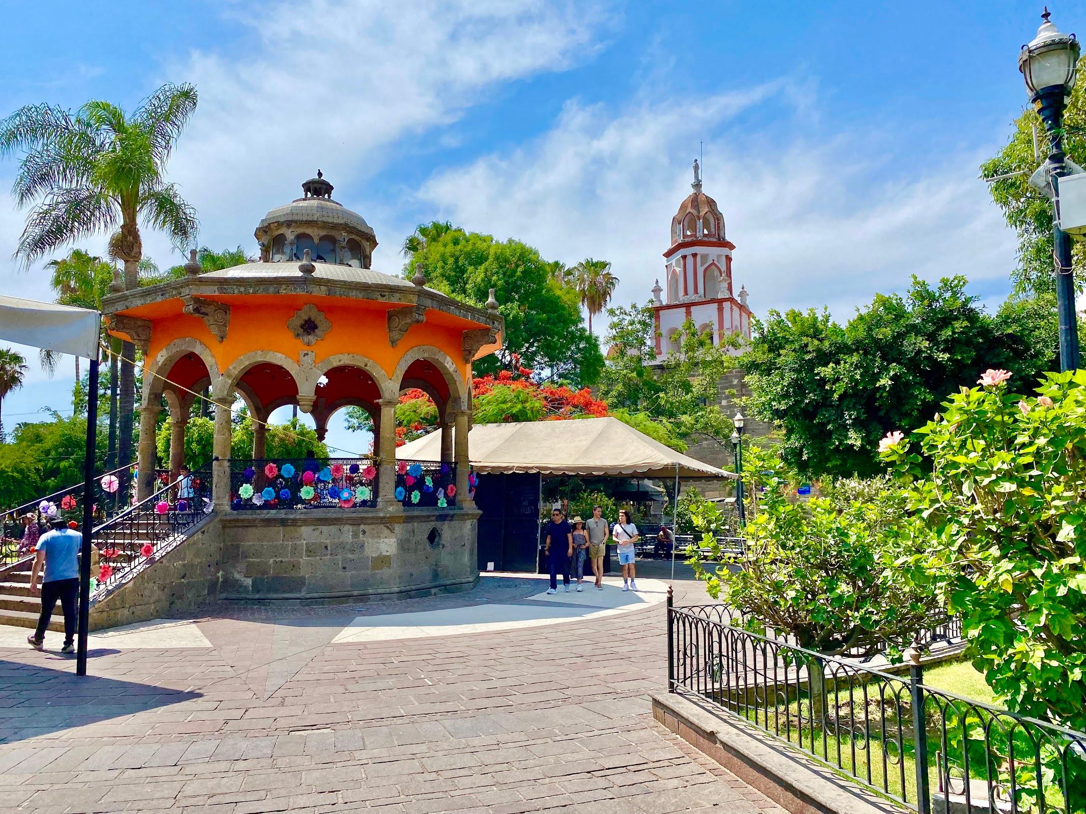 Fondo de Jardín Hidalgo en San Pedro Tlaquepaque