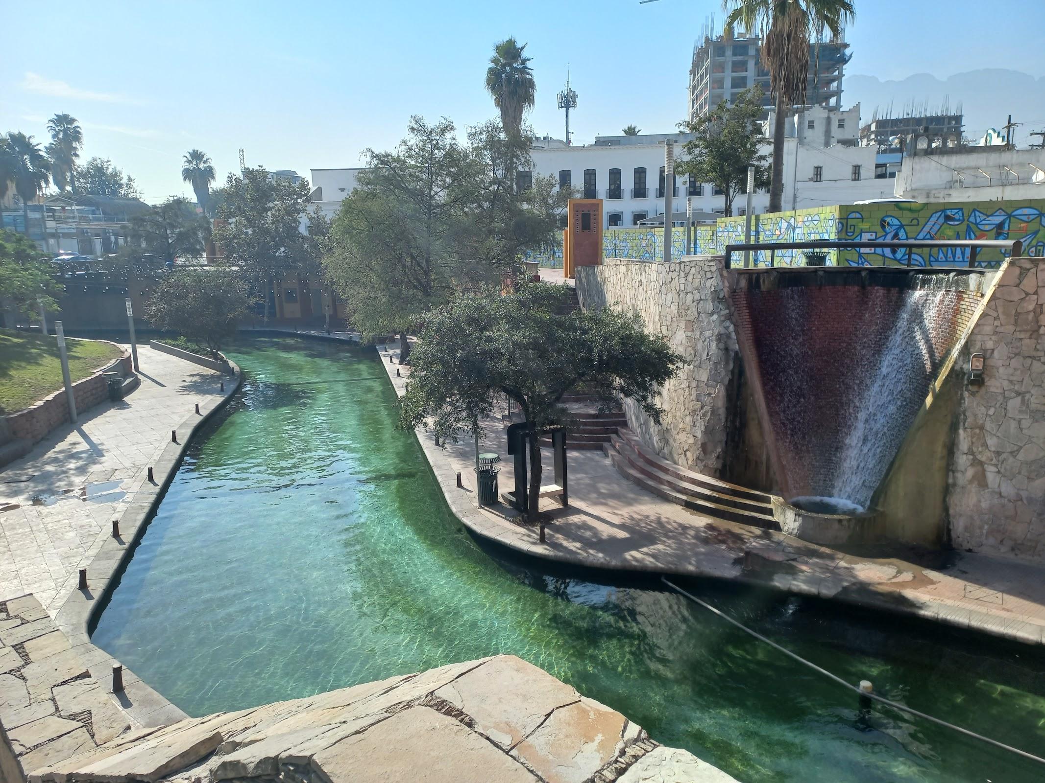 Paseo Santa Lucía galería 5