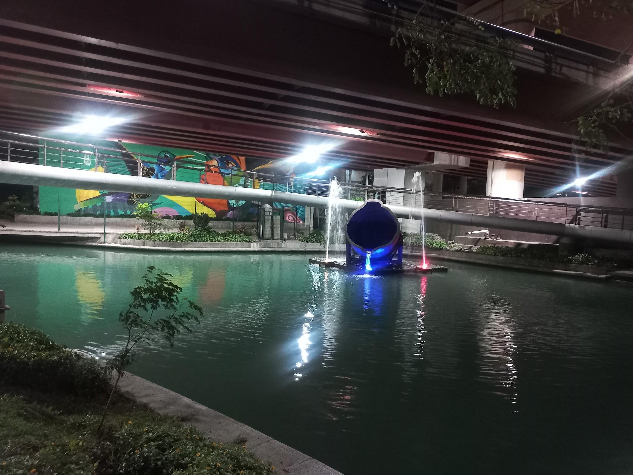 Paseo Santa Lucía galería 9