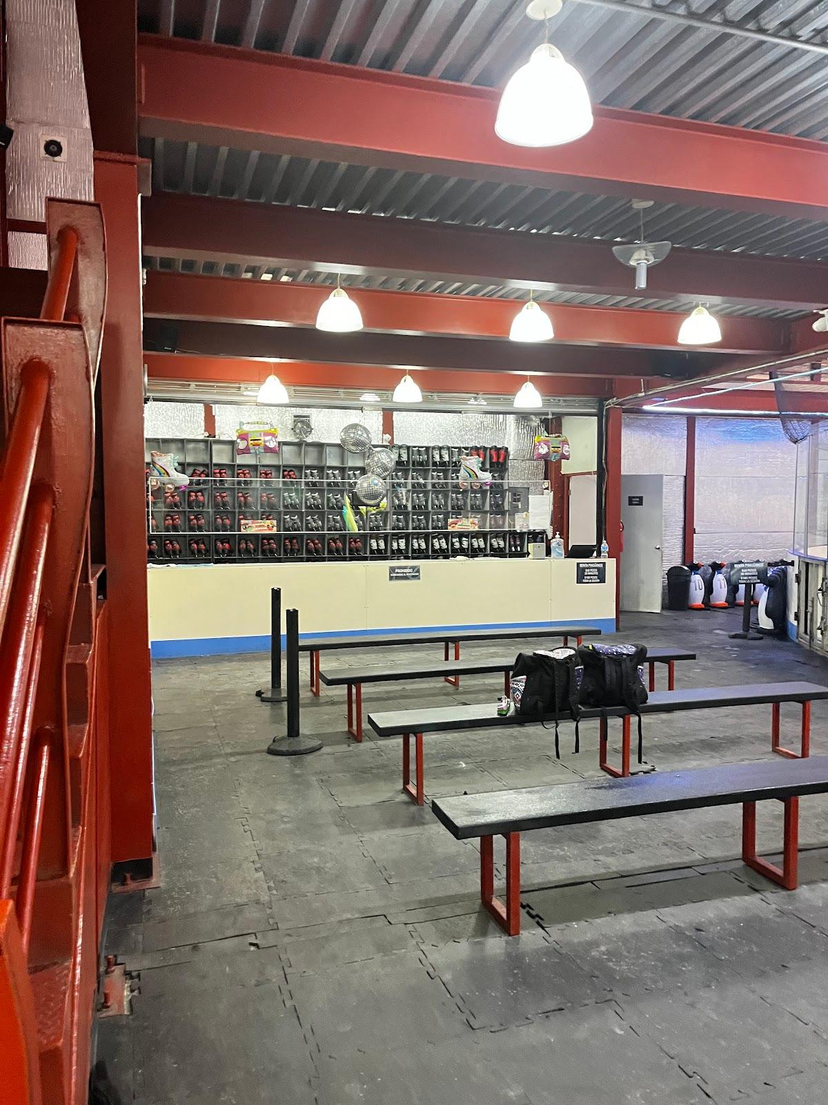 Pista de Hielo Fundidora galería 4