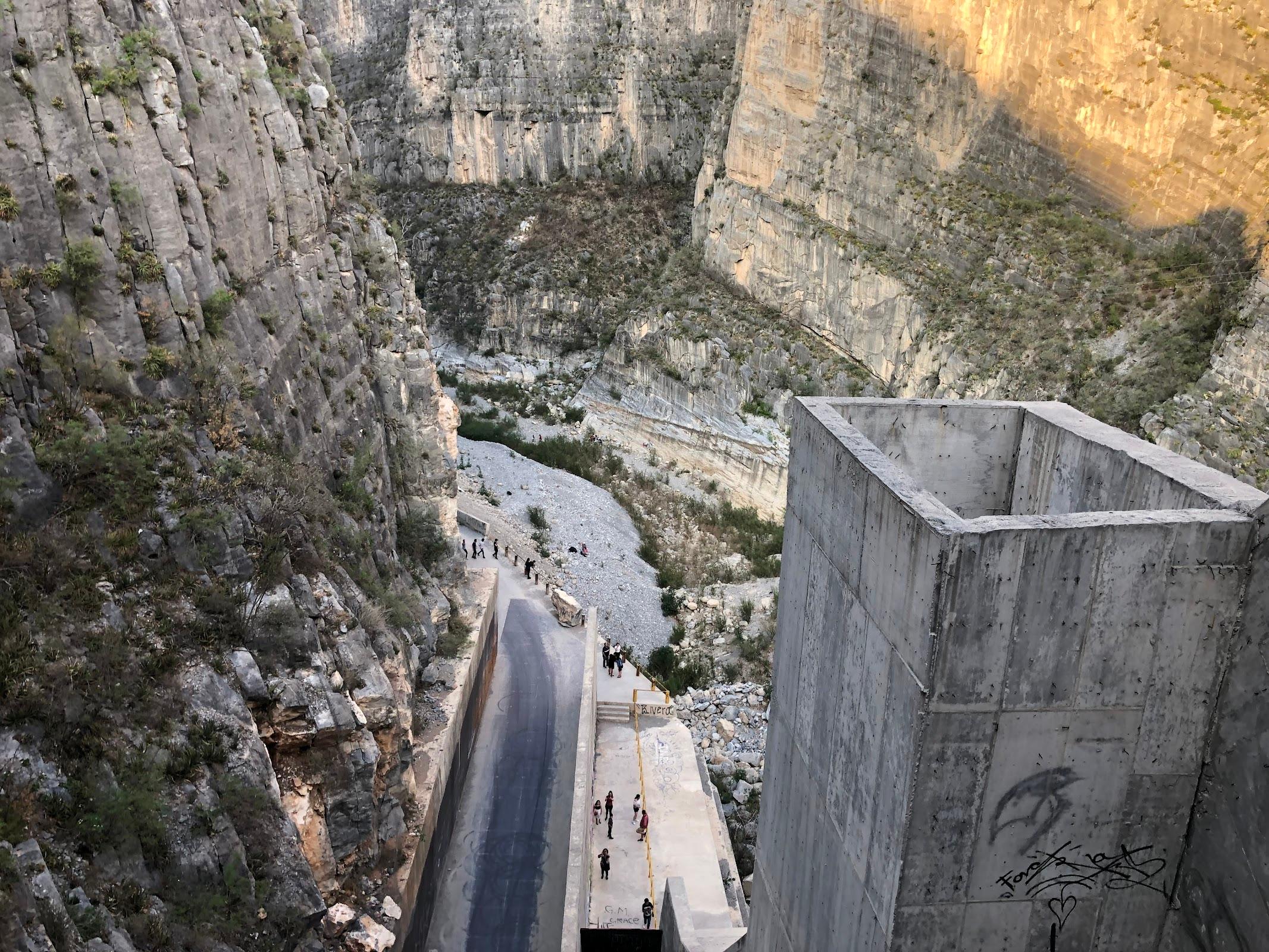 Presa Rompepicos galería 9