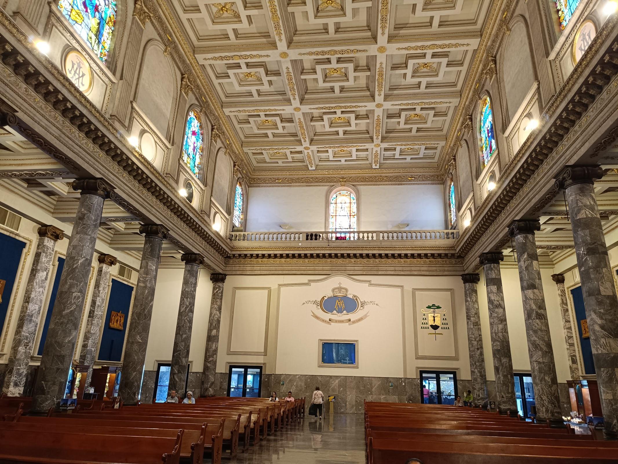 Basílica de Nuestra Señora del Roble galería 7