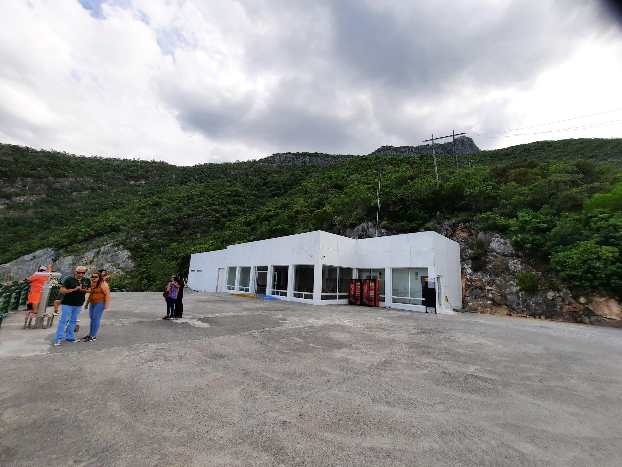 Grutas de Bustamante galería 10