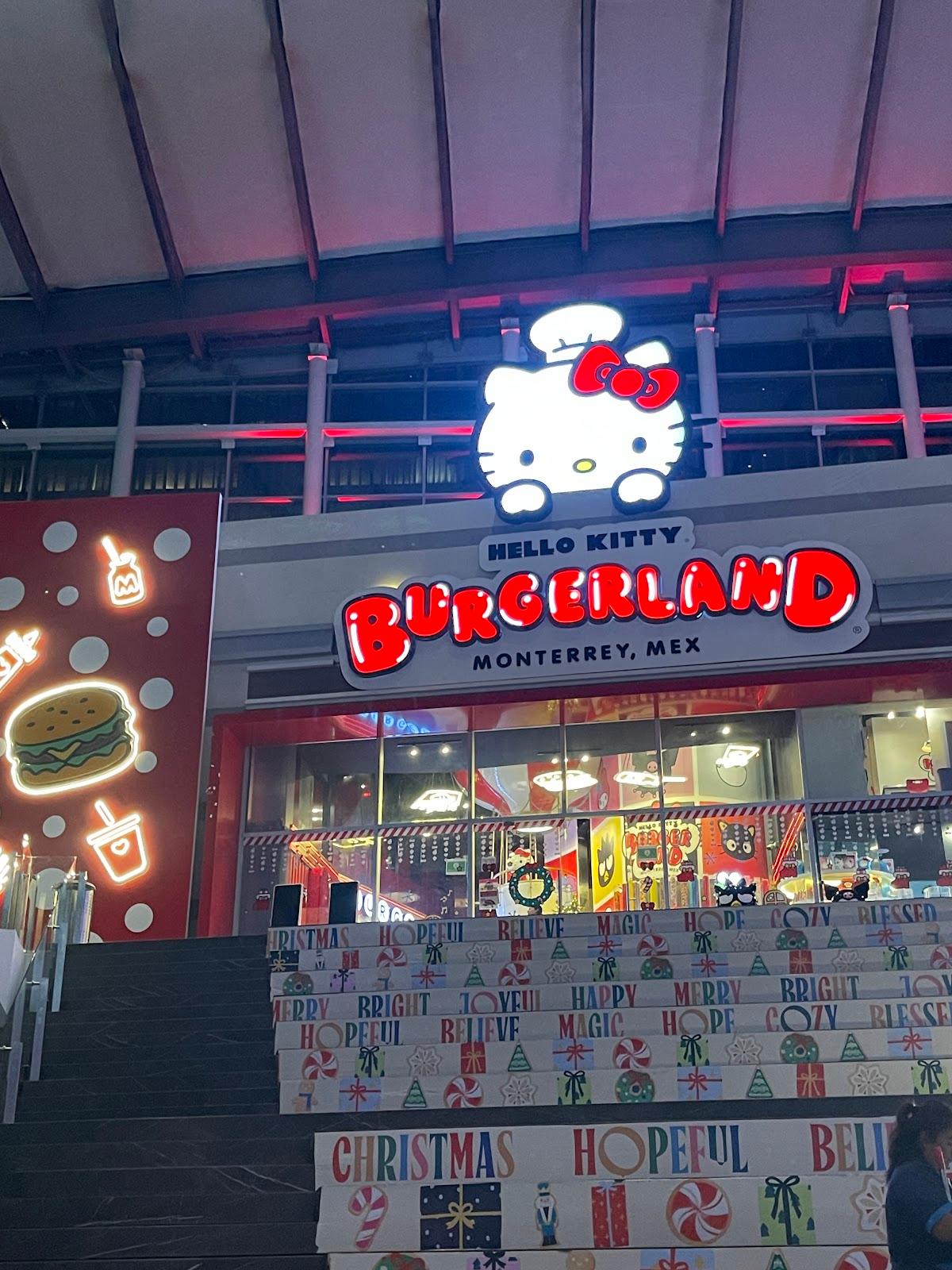 Hello Kitty Burgerland galería 5