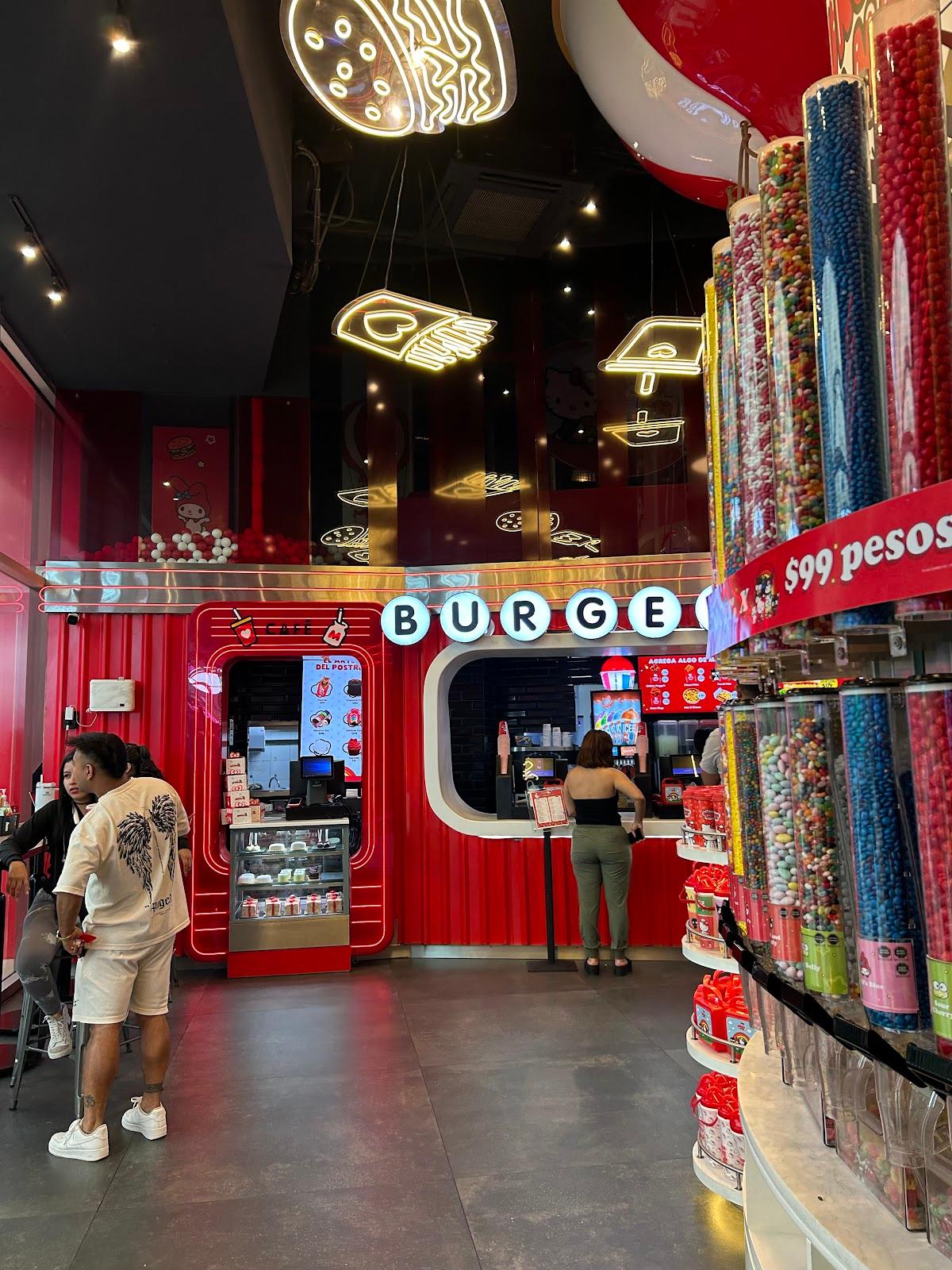 Hello Kitty Burgerland galería 7