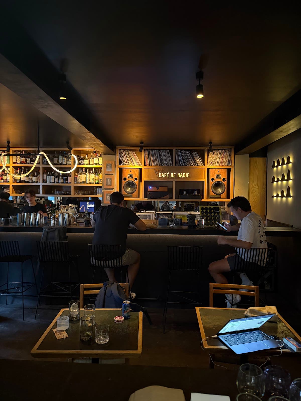 Café de Nadie miniatura 8