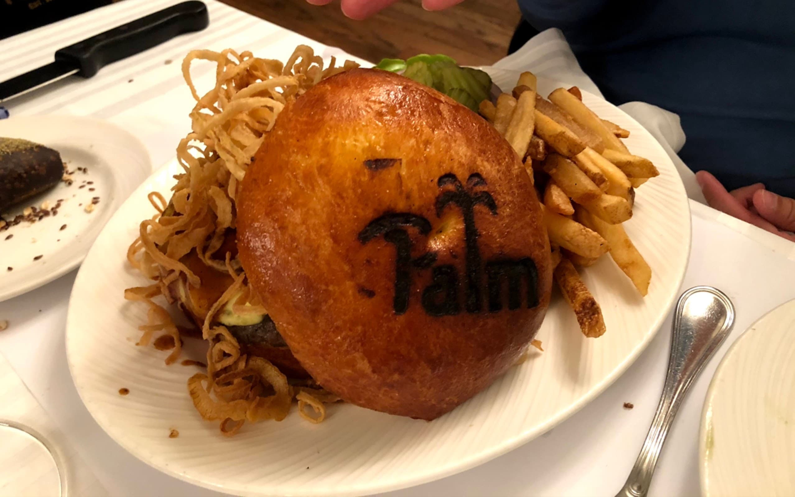 The Palm miniatura 4