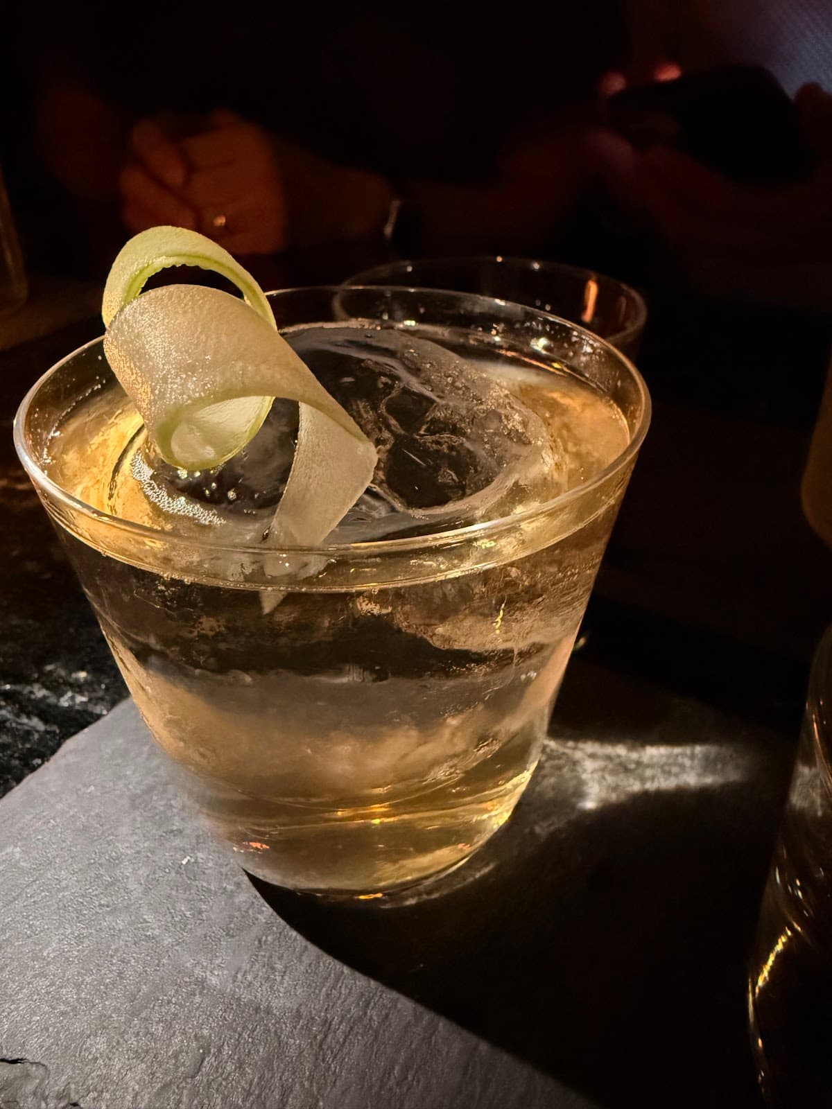 Handshake Speakeasy miniatura 4