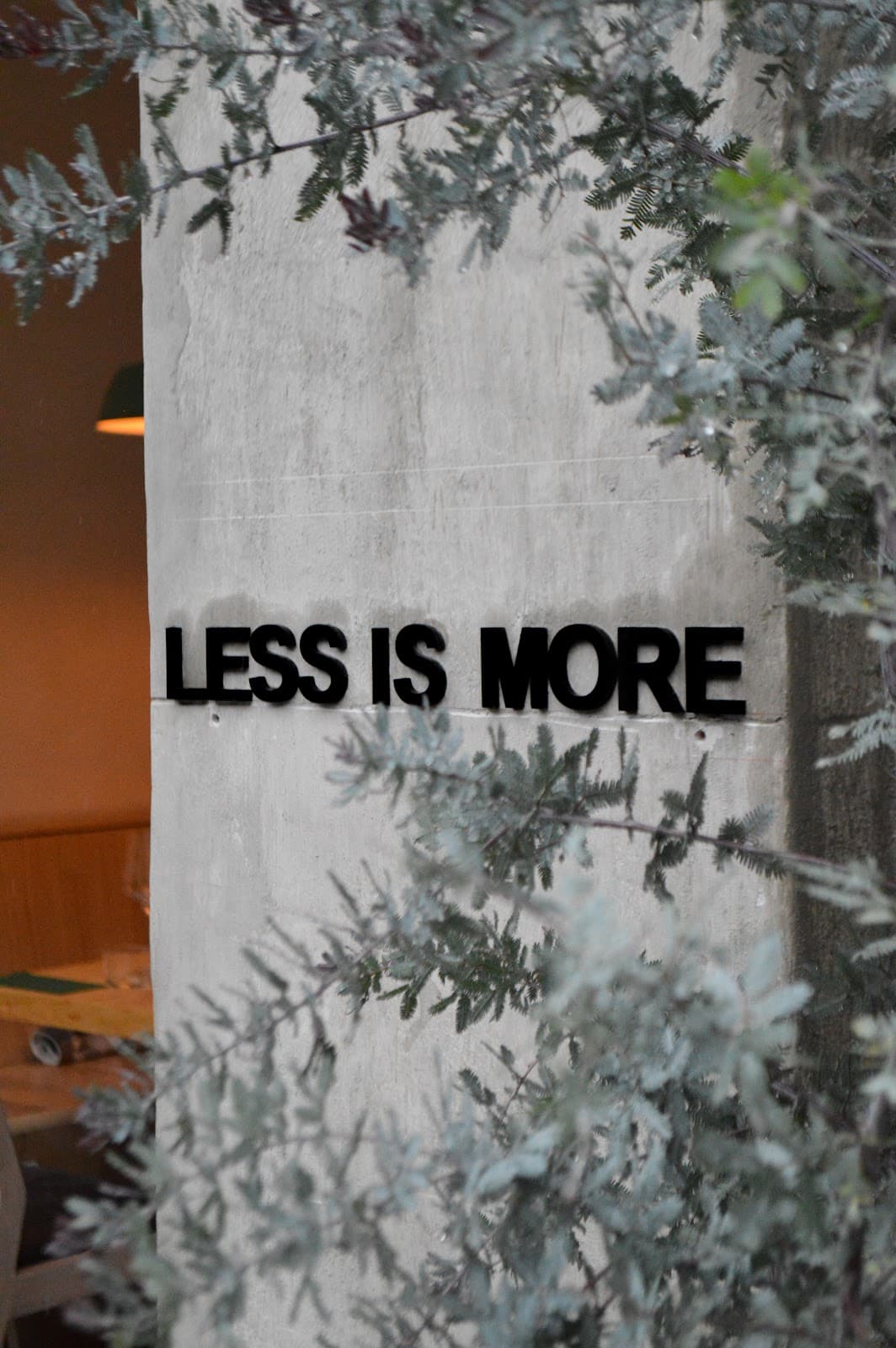Less is More miniatura 3