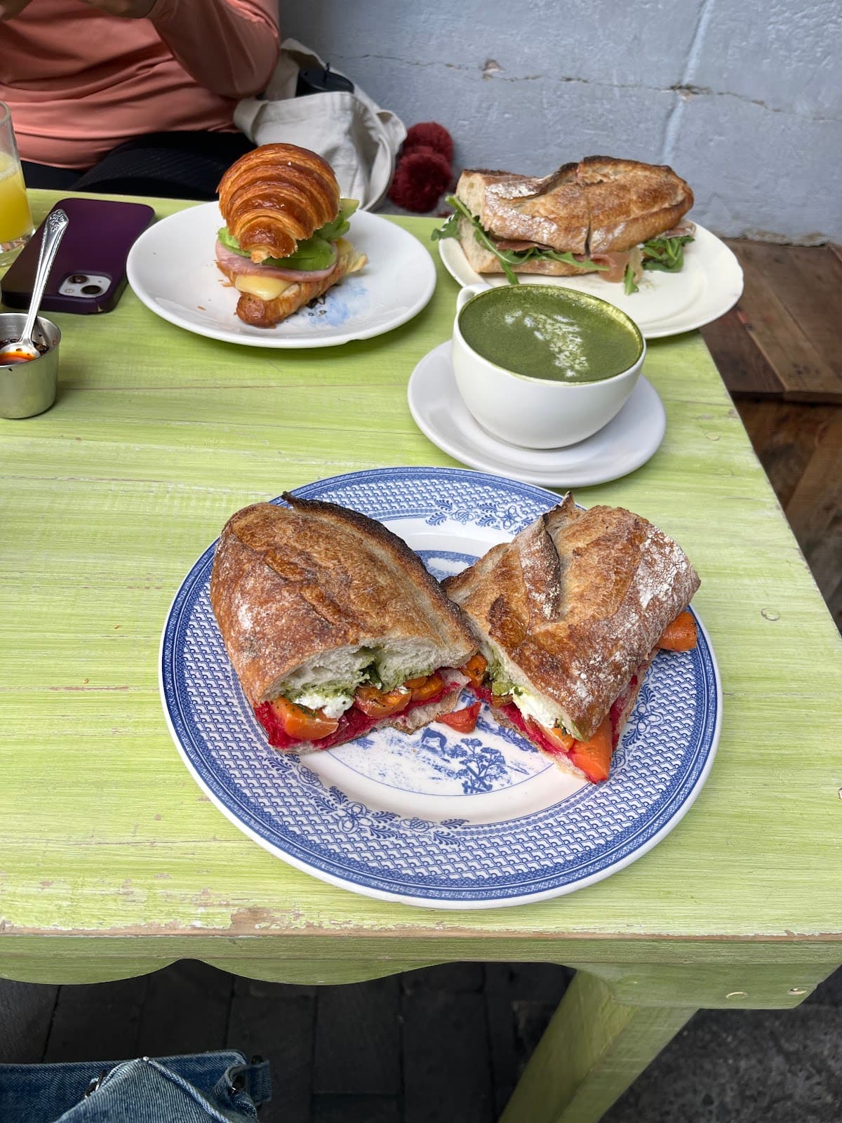 Cafe Trucha miniatura 10