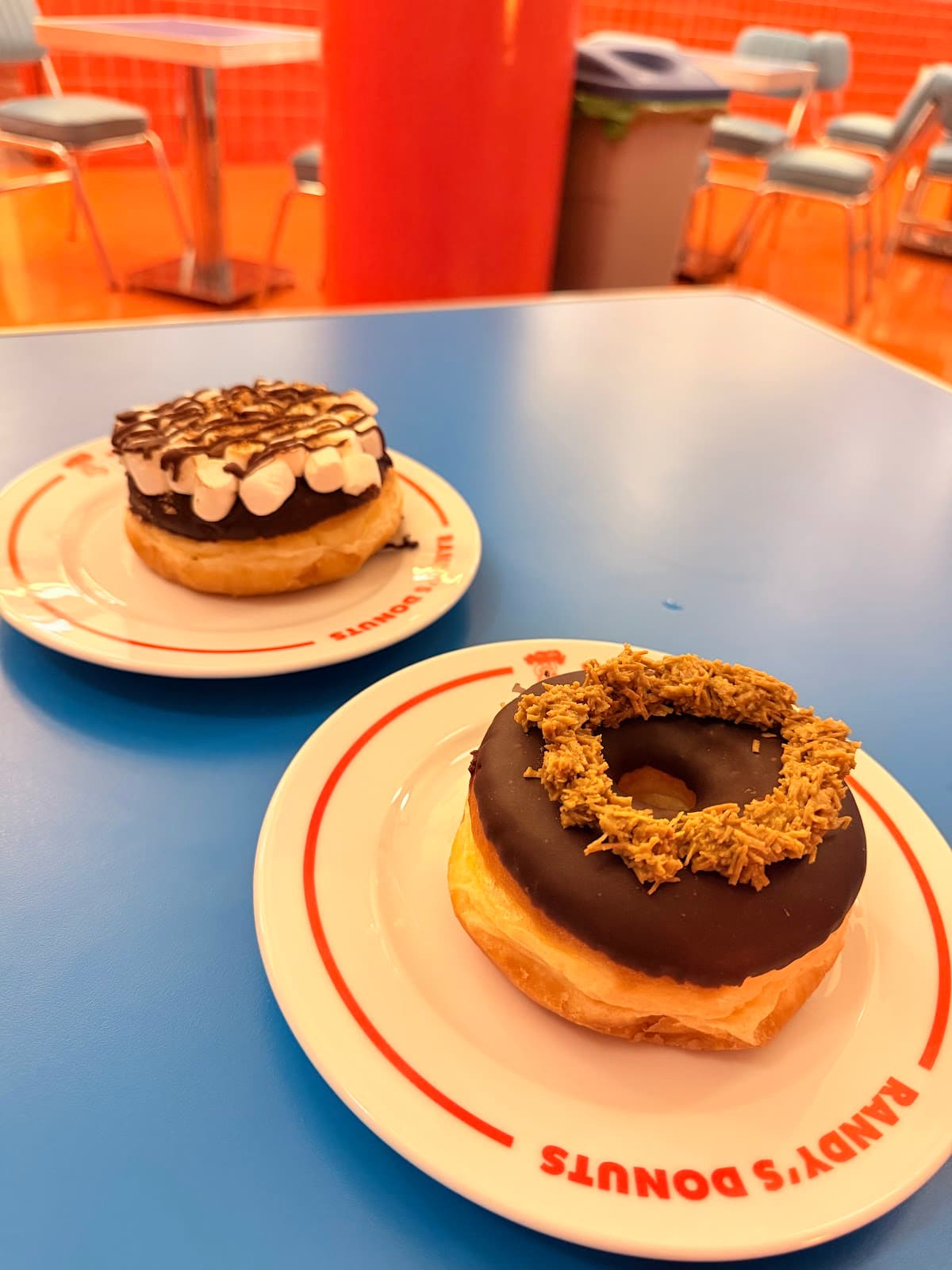 Randy's Donuts Roma Norte miniatura 5