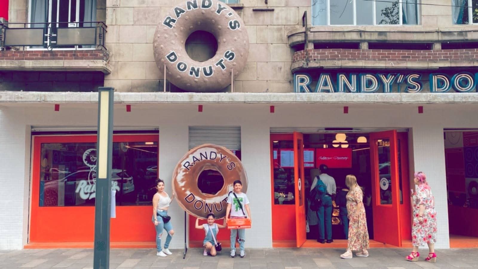 Randy's Donuts Roma Norte miniatura 9