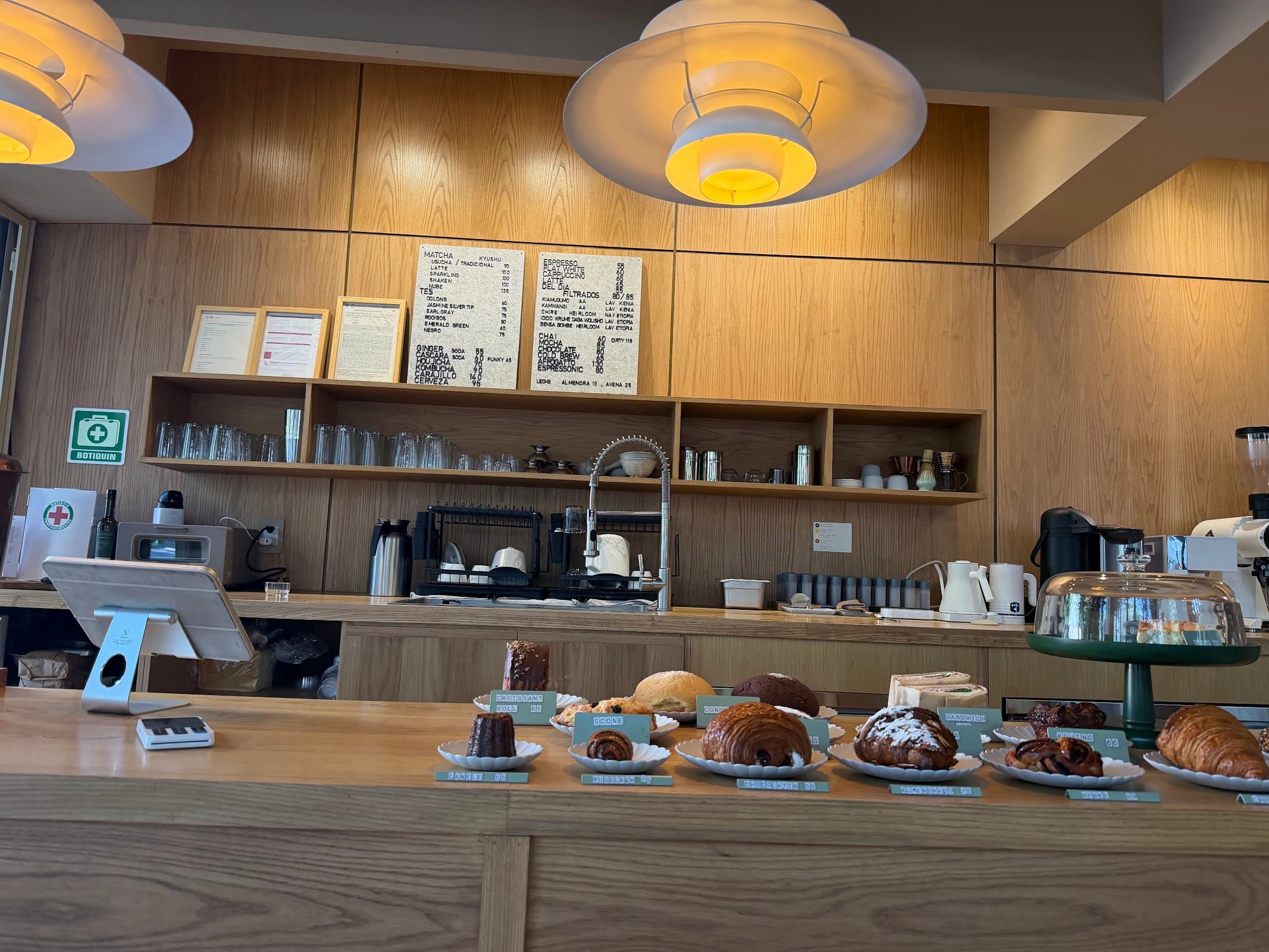 Qūentin Café miniatura 5