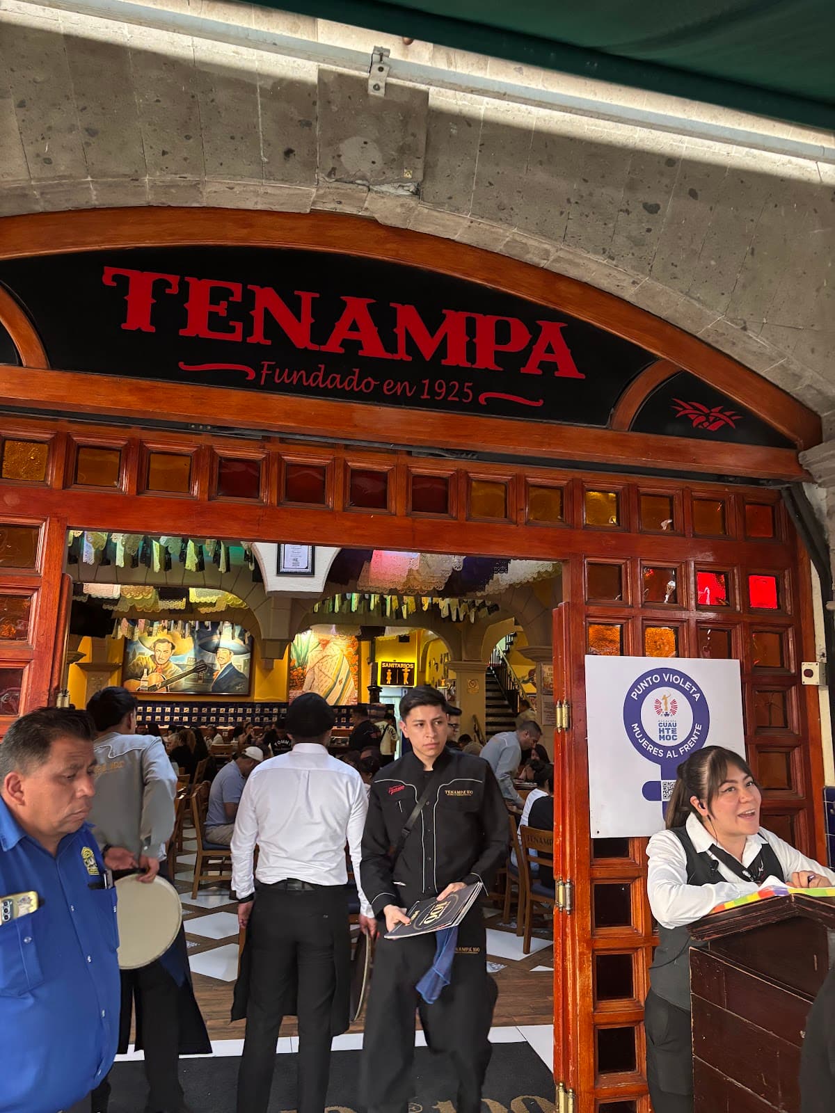 Salón Tenampa miniatura 5