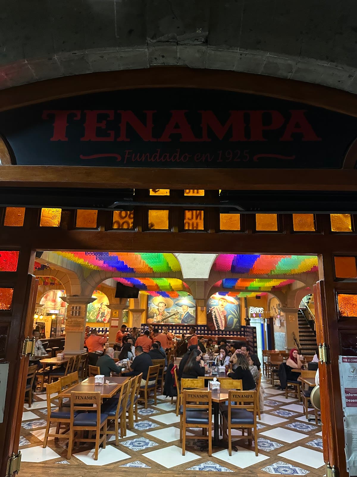 Salón Tenampa miniatura 9