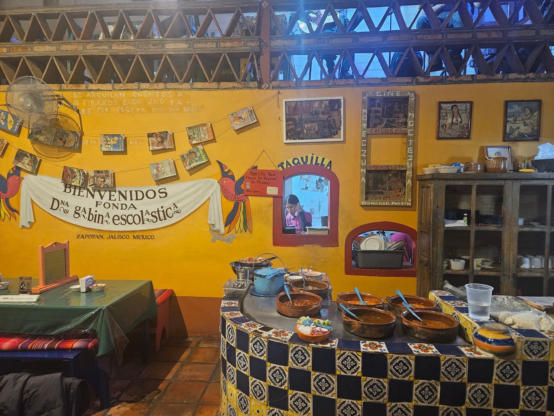 Fonda de Doña Gabina Escolástica miniatura 9
