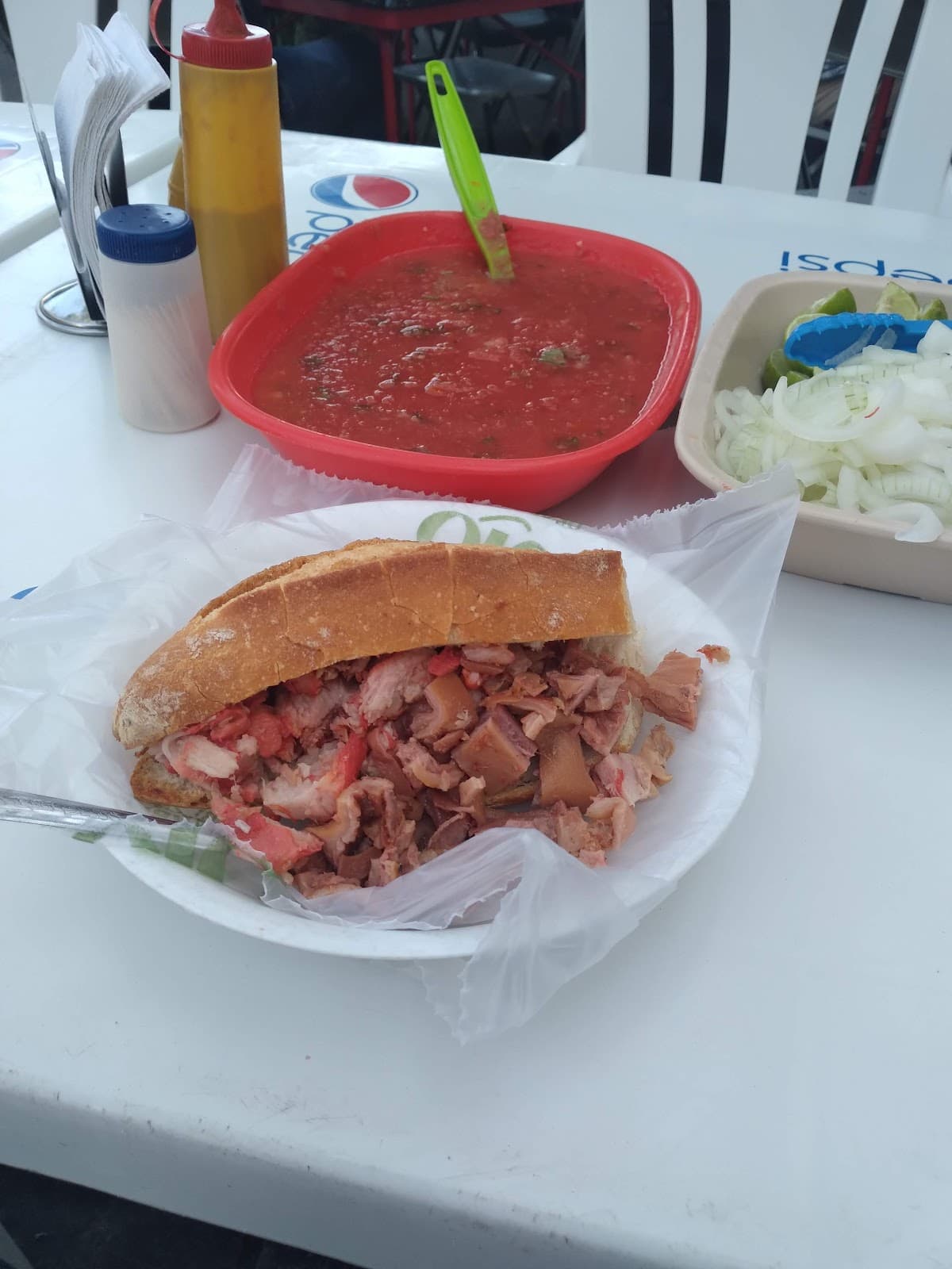 Tortas y Tacos Los Güeros miniatura 8
