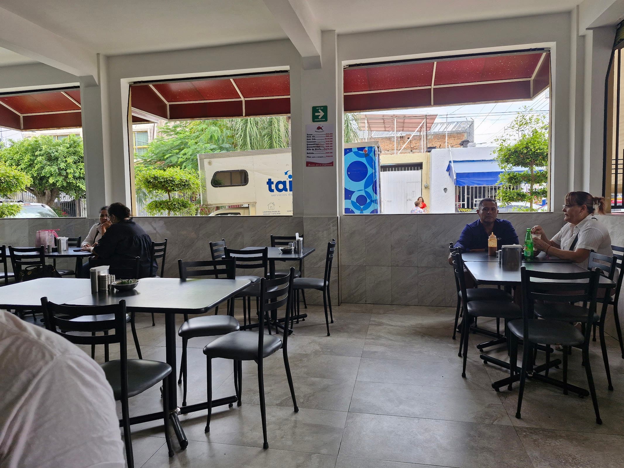 Birria La 30 miniatura 7