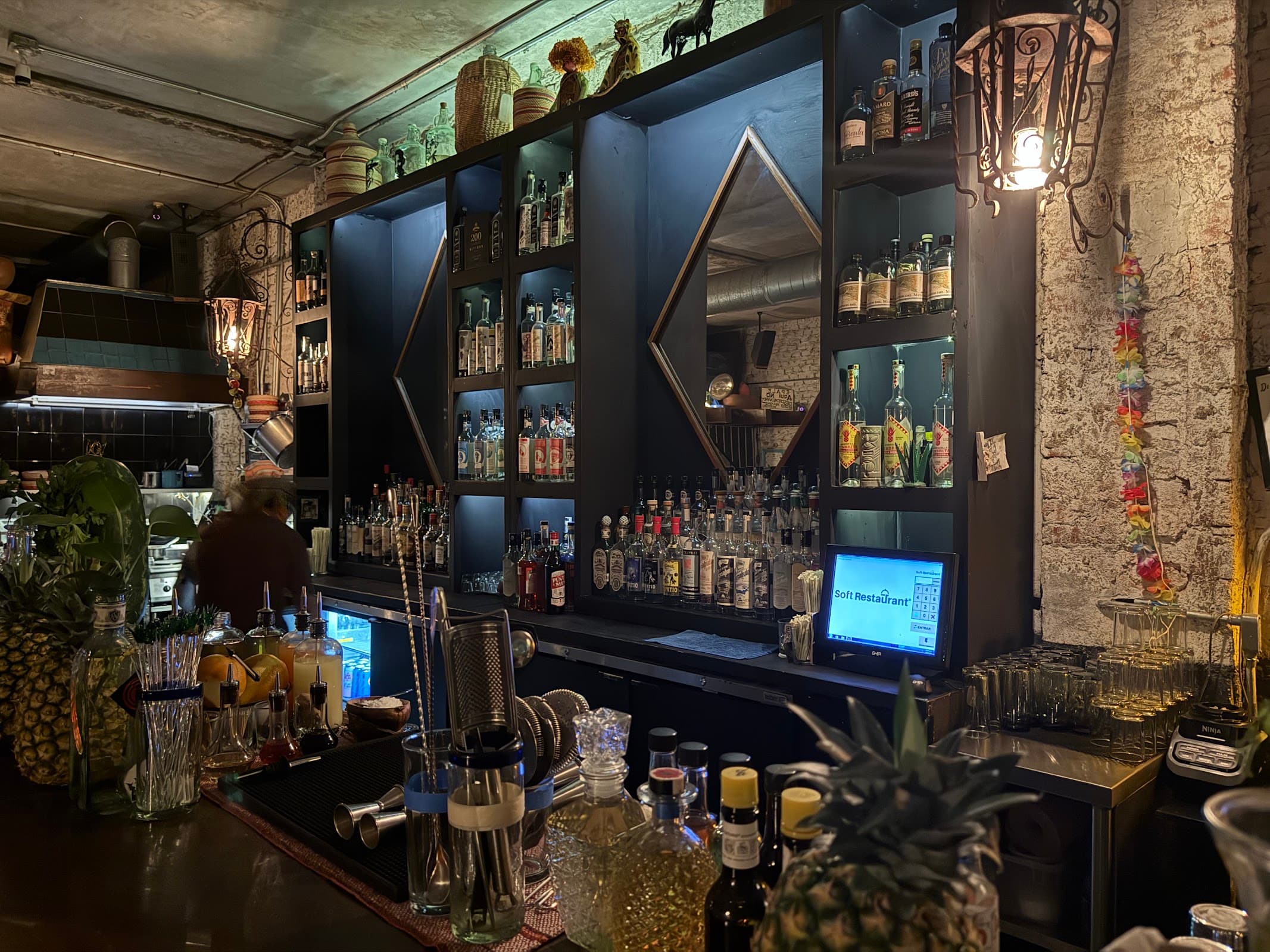 De La O Cantina miniatura 5