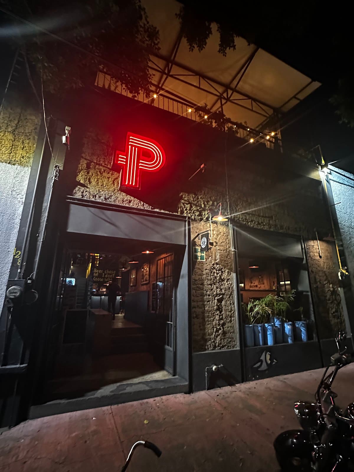 Patan Ale House miniatura 10