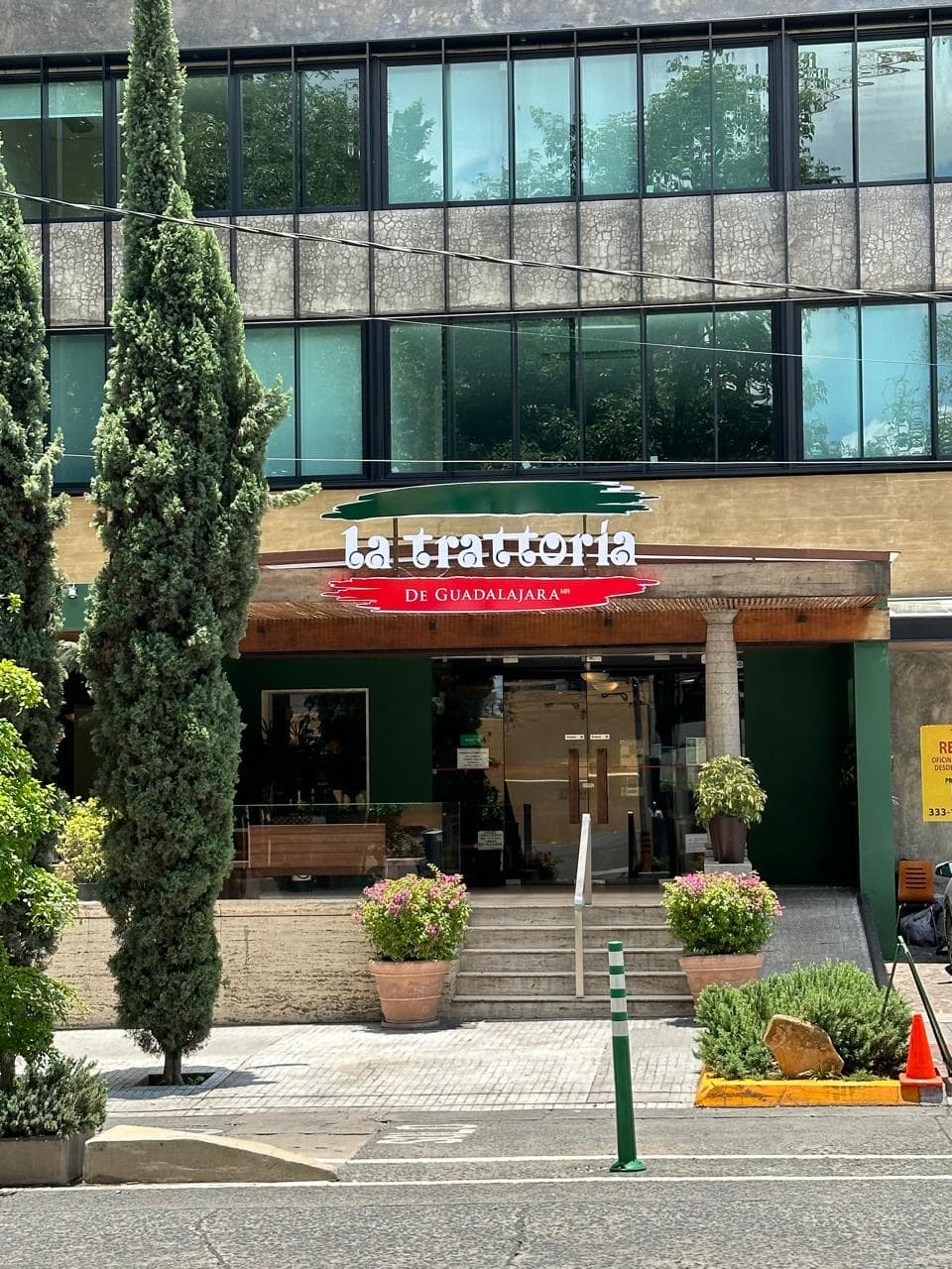 Fondo de La Trattoria de Guadalajara en Guadalajara