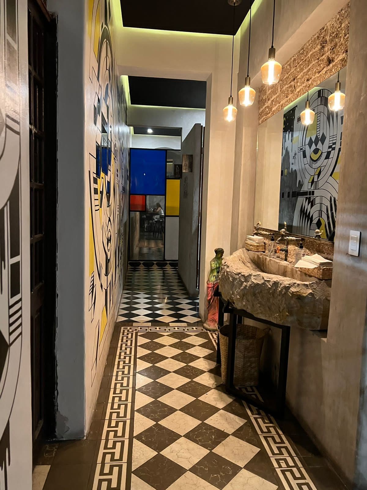 Napoli Jones en Guadalajara - Recomendado
