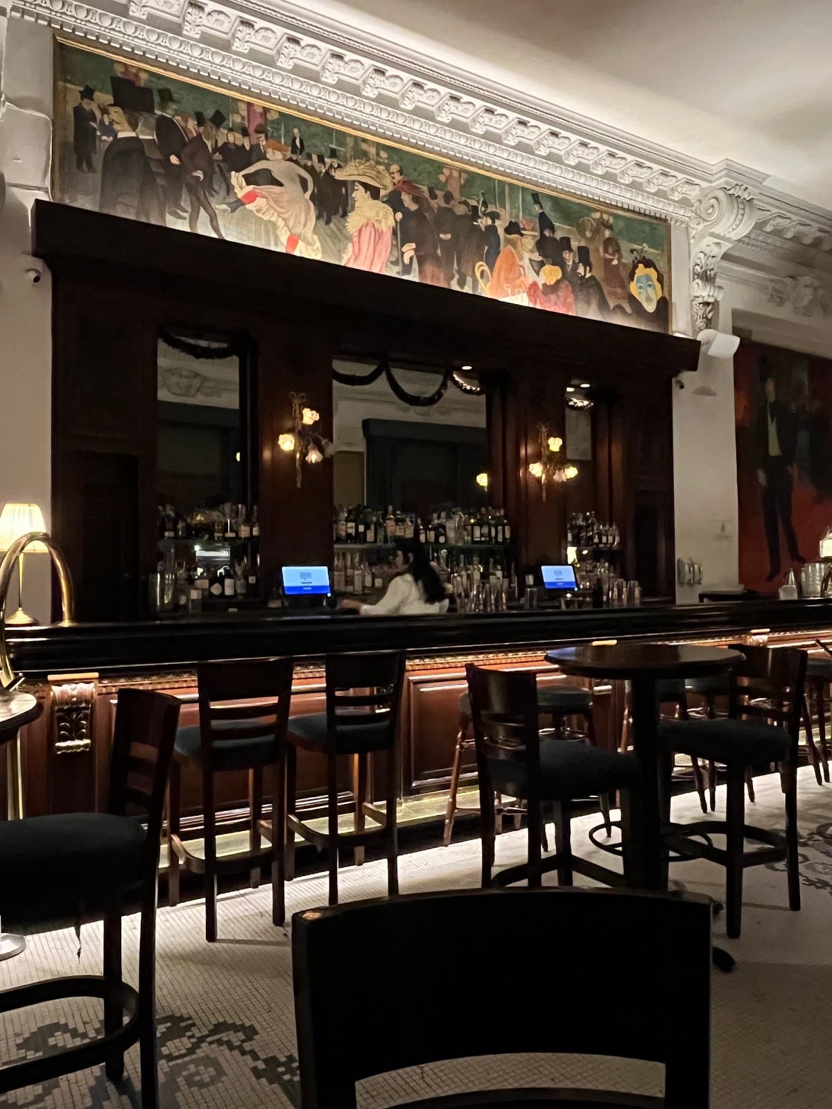 Bar 1900 miniatura 3