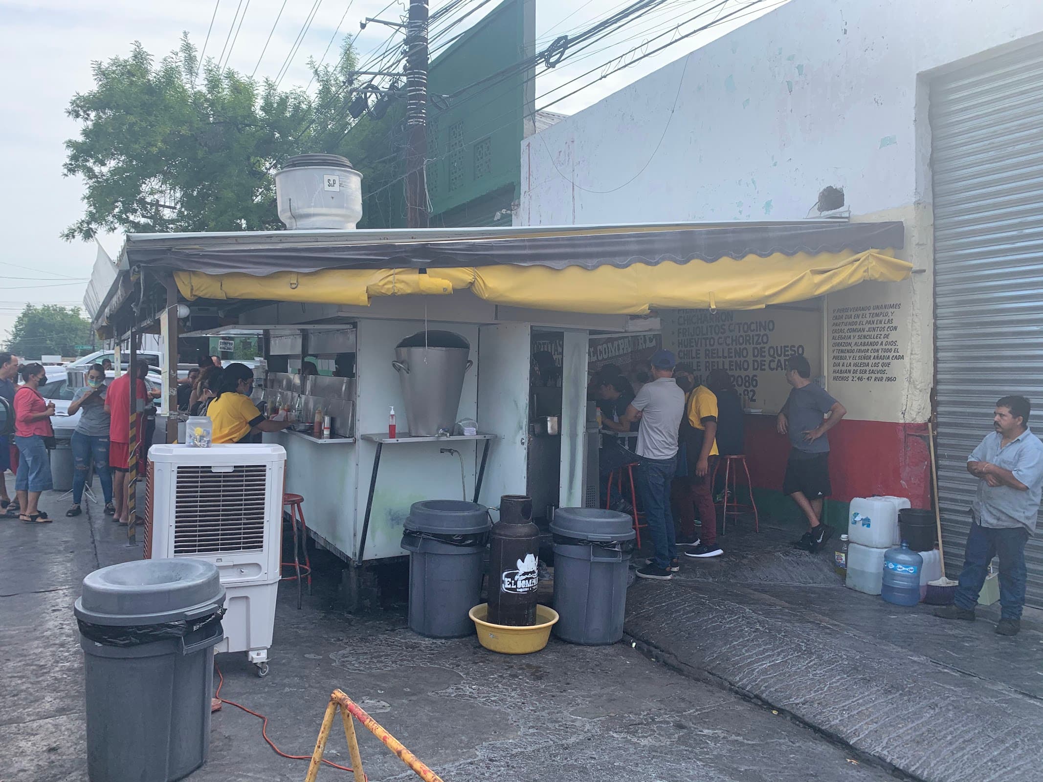 Tacos "El Compadre" Alias del Muerto en Monterrey - Recomendado