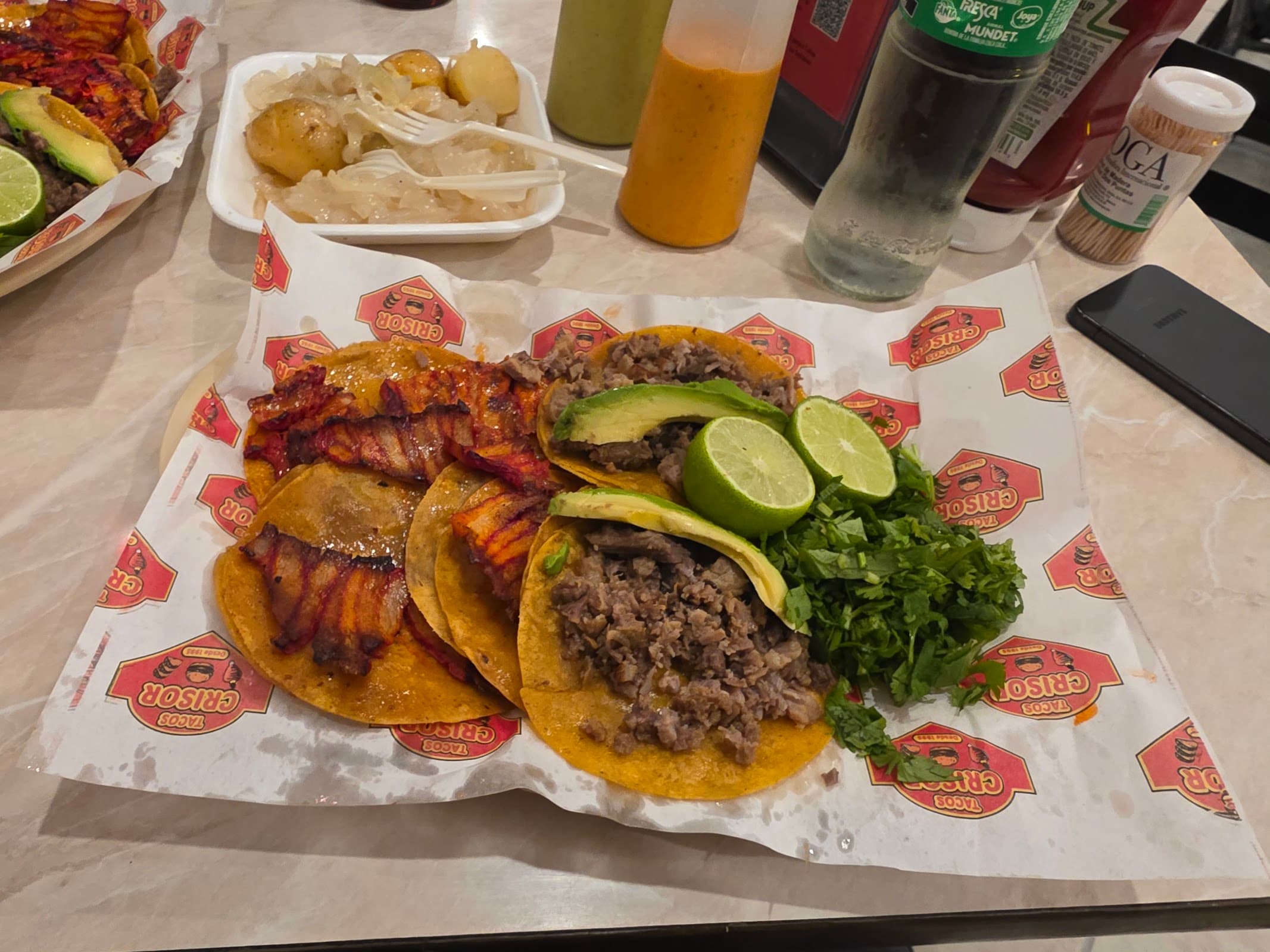 Tacos Crisor suc. La Aurora miniatura 4