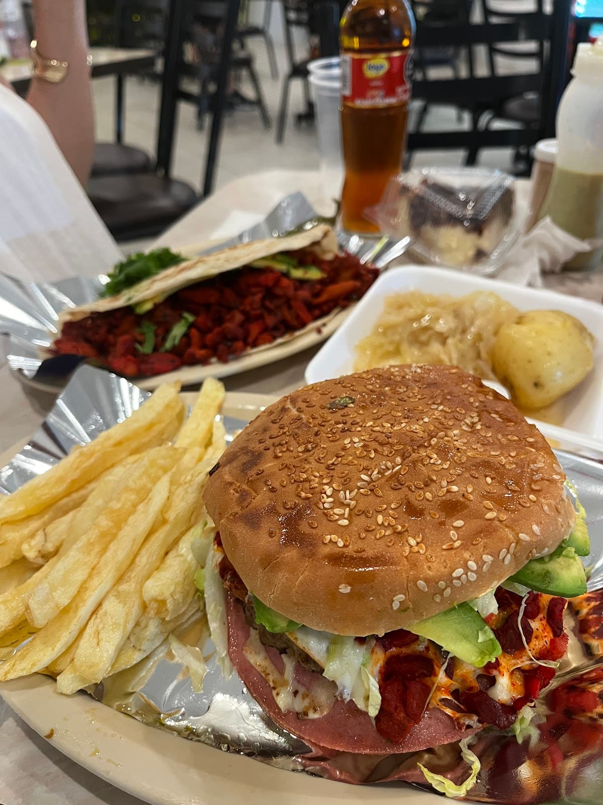 Tacos Crisor suc. La Aurora miniatura 6