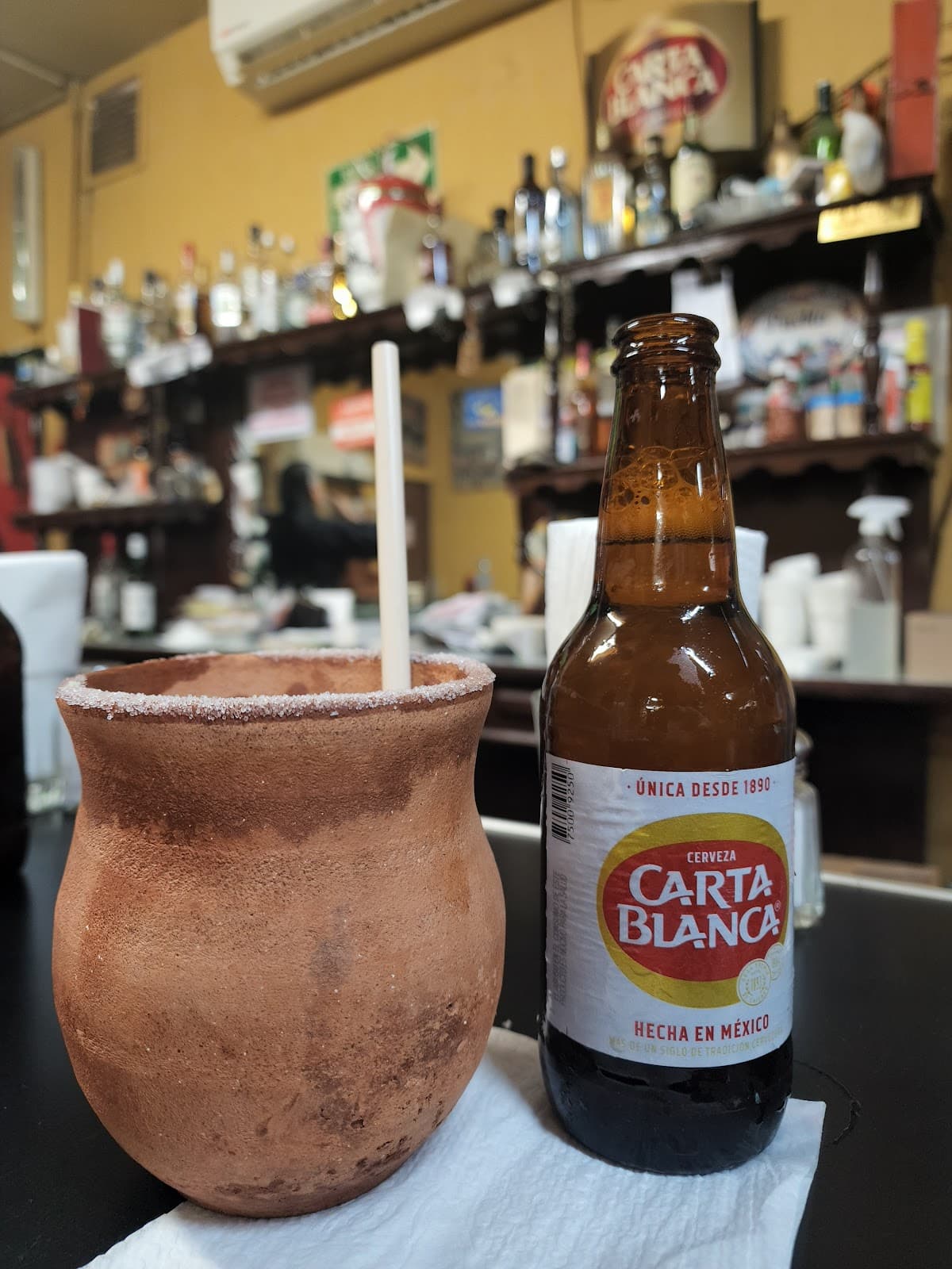 Bar el Nuevo Aguacate miniatura 2