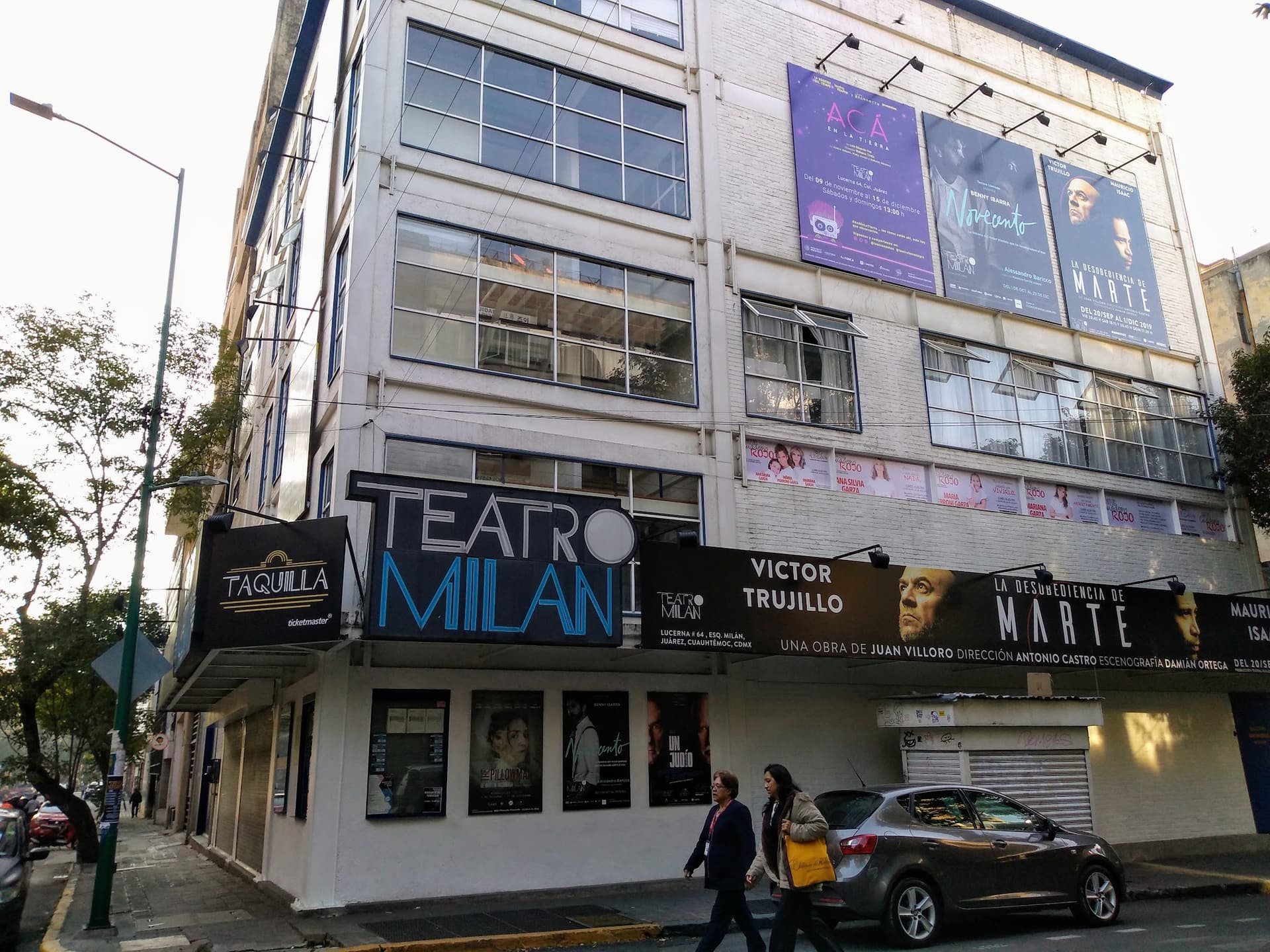 Teatro Milán