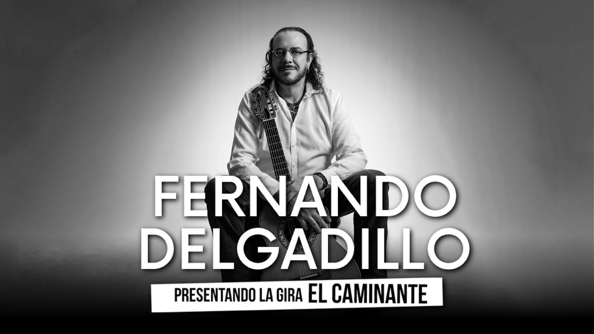 Fondo promocional del evento Fernando Delgadillo presentando la gira, El Caminante
