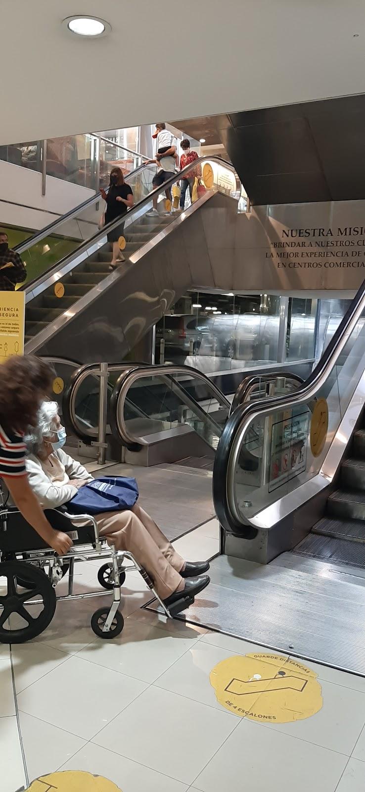 Plaza Universidad galería 10