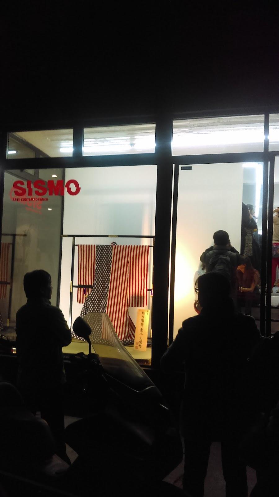 Sismo Gallery galería 9