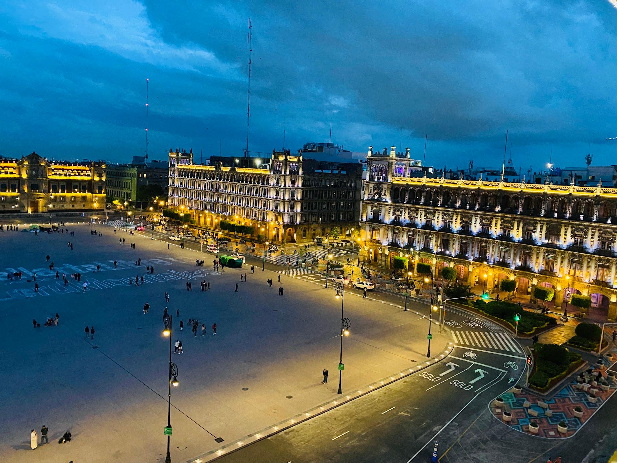 Plaza de la Constitución galería 10